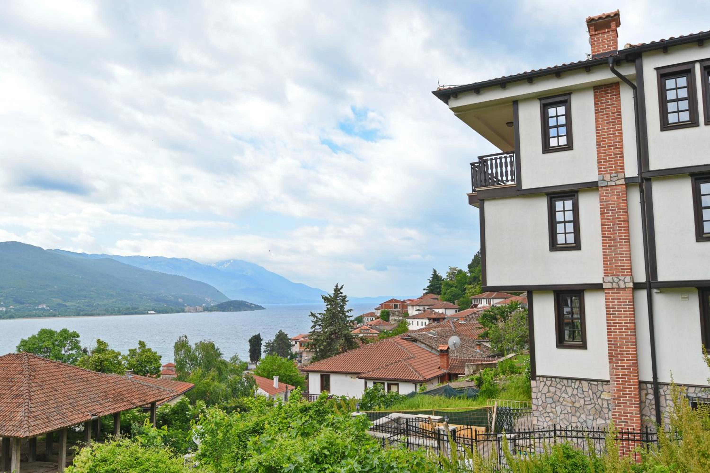 Villa Lollobrigida view 2