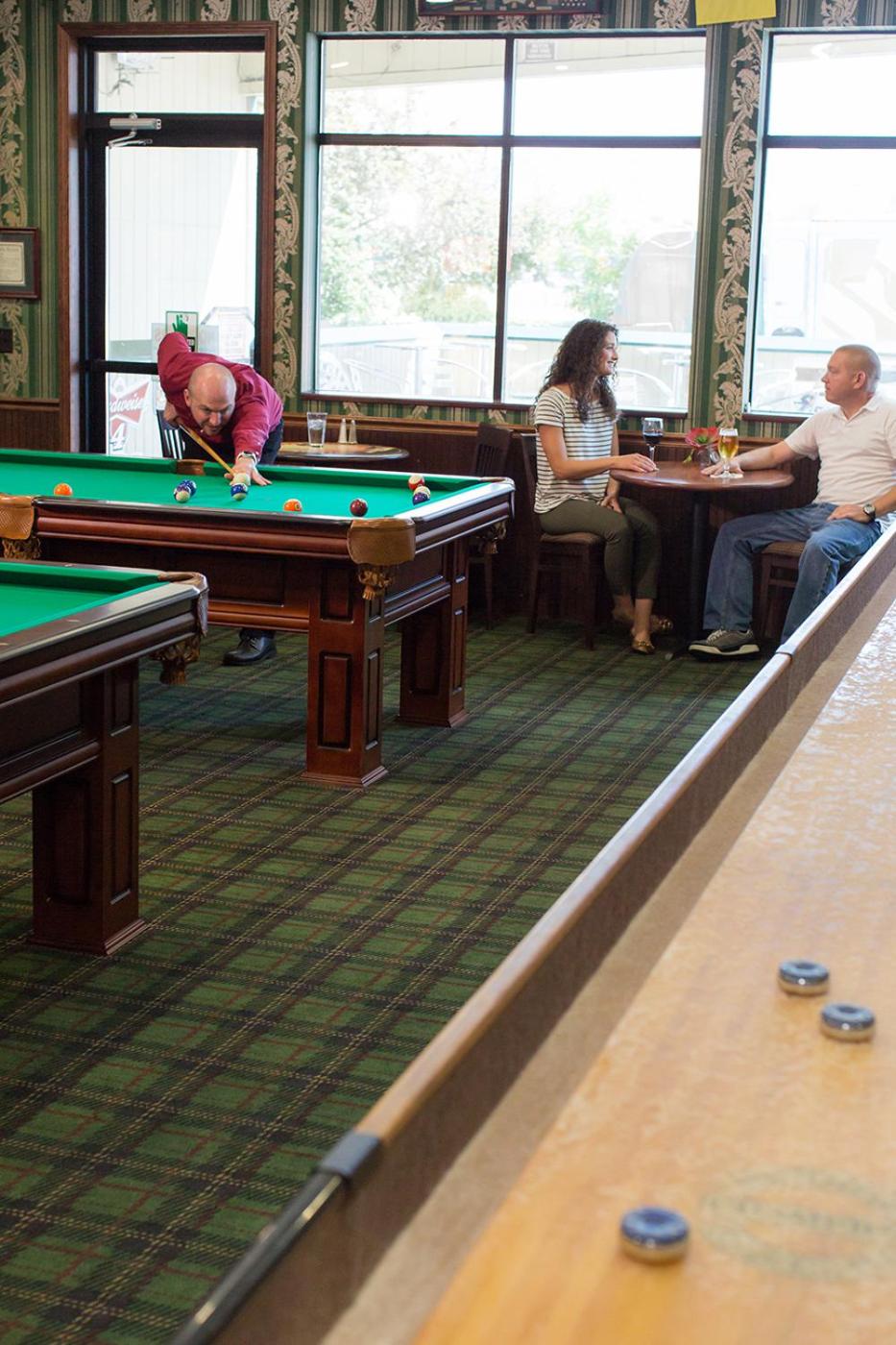 Medford Vacations - Rogue Regency Inn Suites - Property Image 43