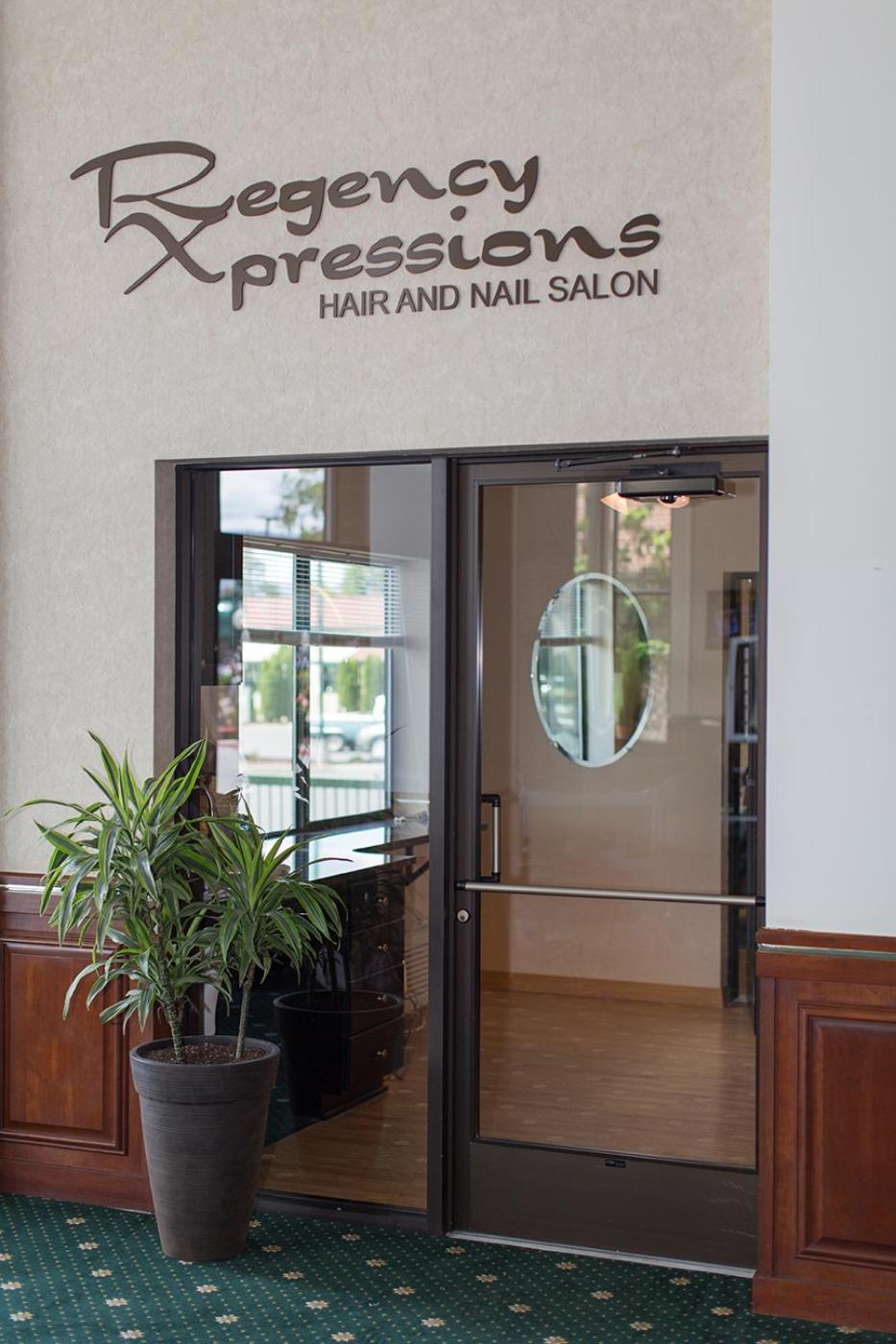 Medford Vacations - Rogue Regency Inn Suites - Property Image 63