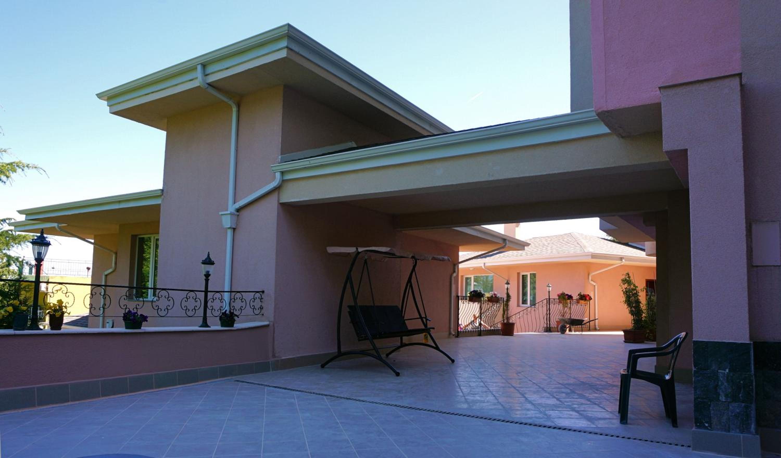 62A Doctor Luben Lazarov Street view 4