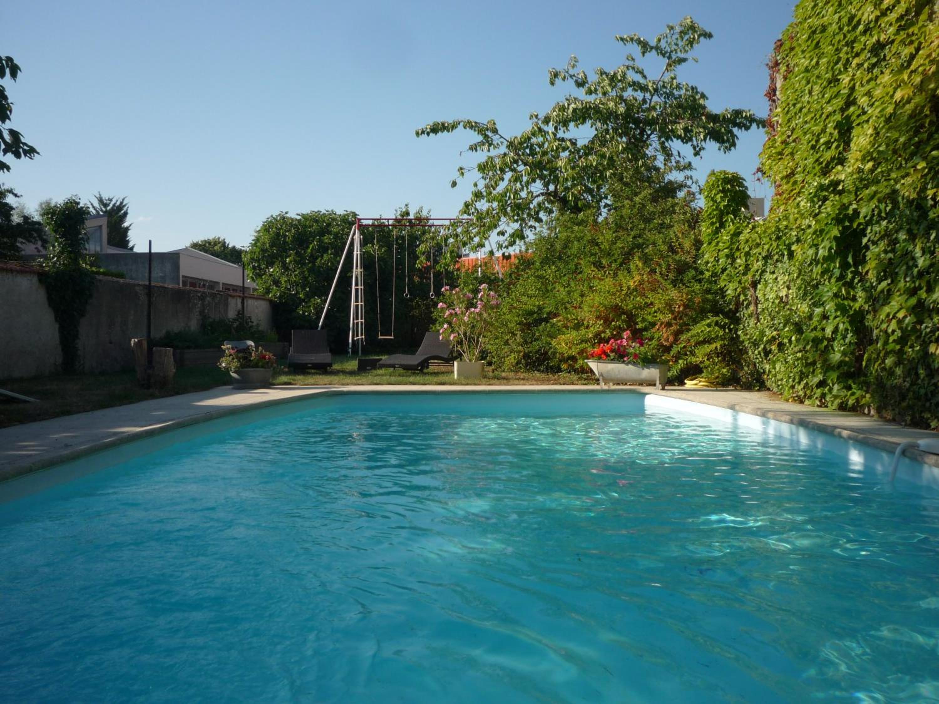 La Vigne Vierge view 3