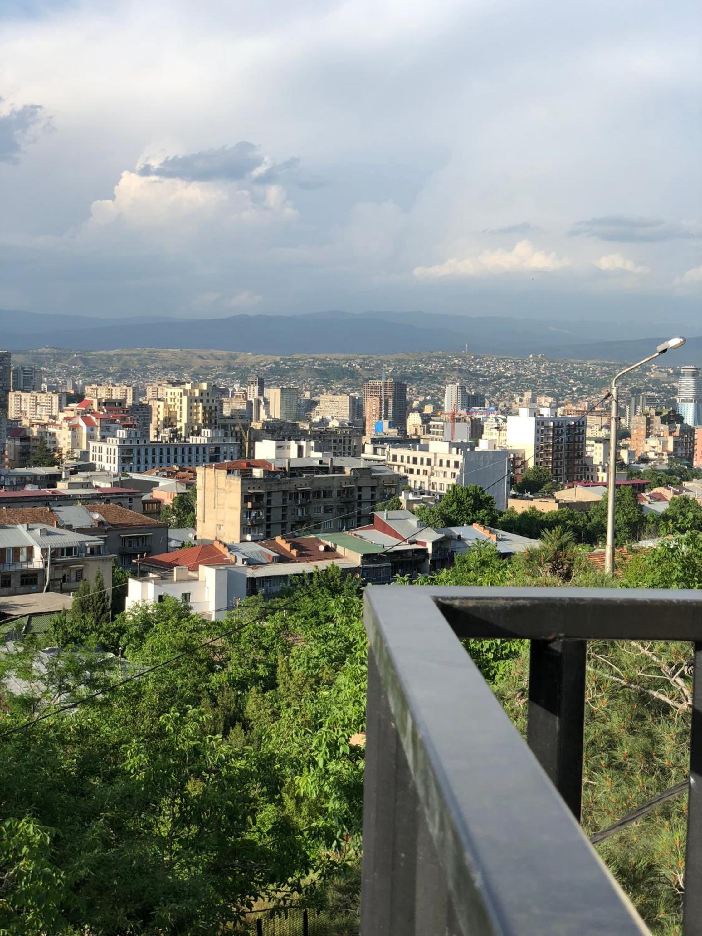 Lilu view 3