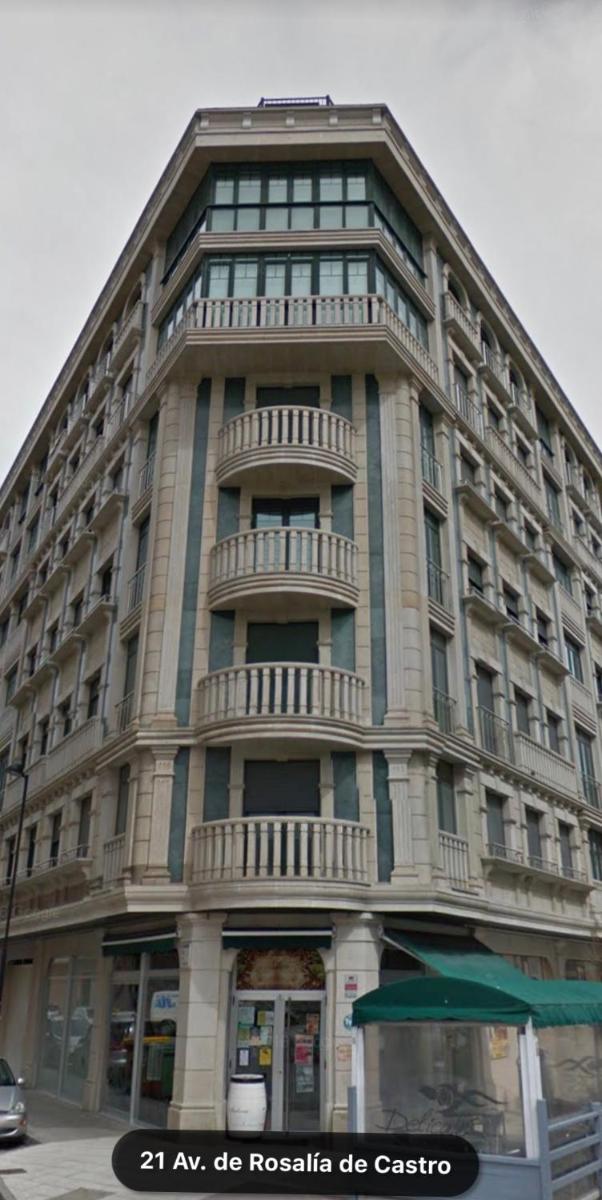 O Faro Apartments