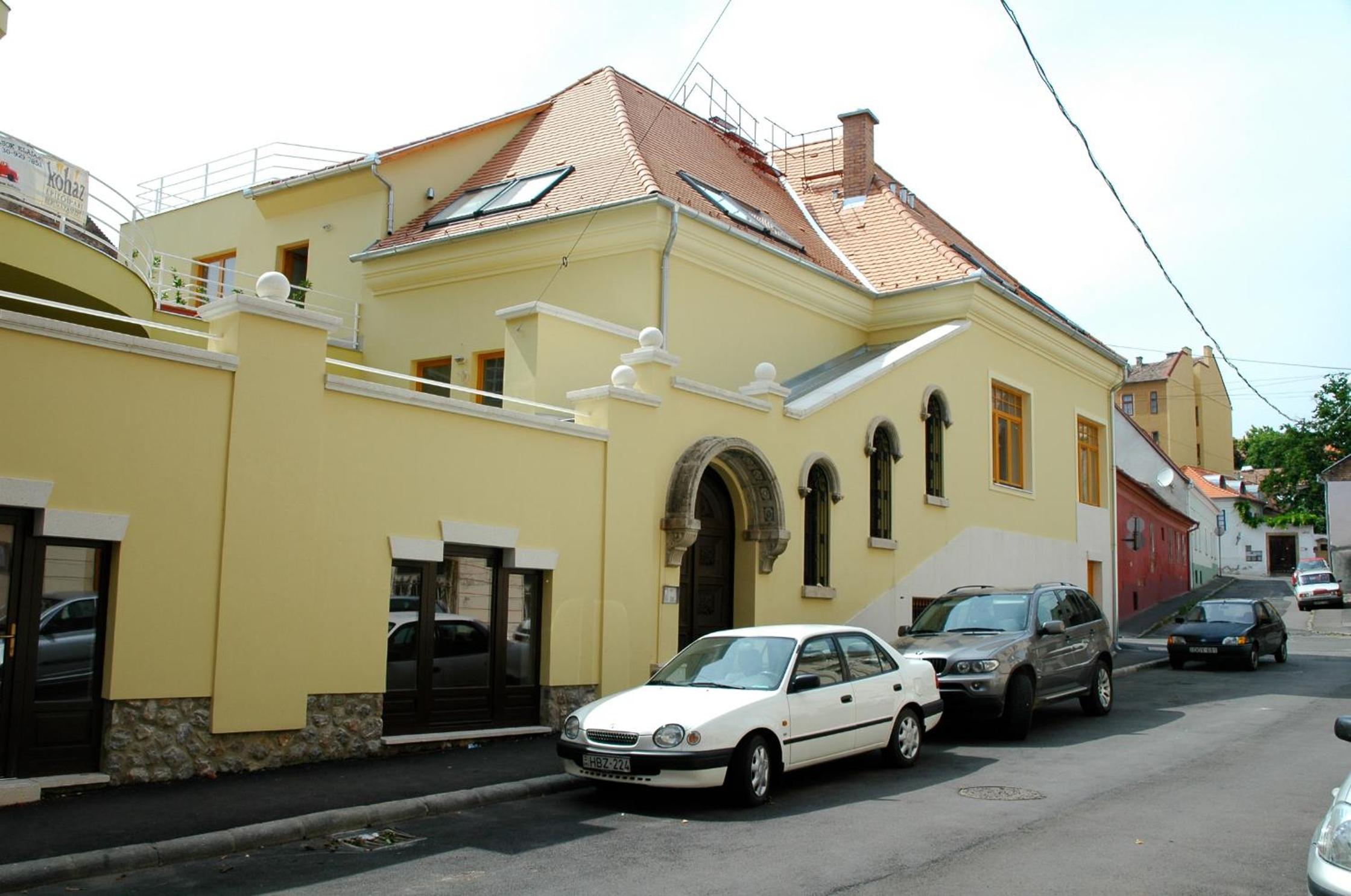 Photo 29
