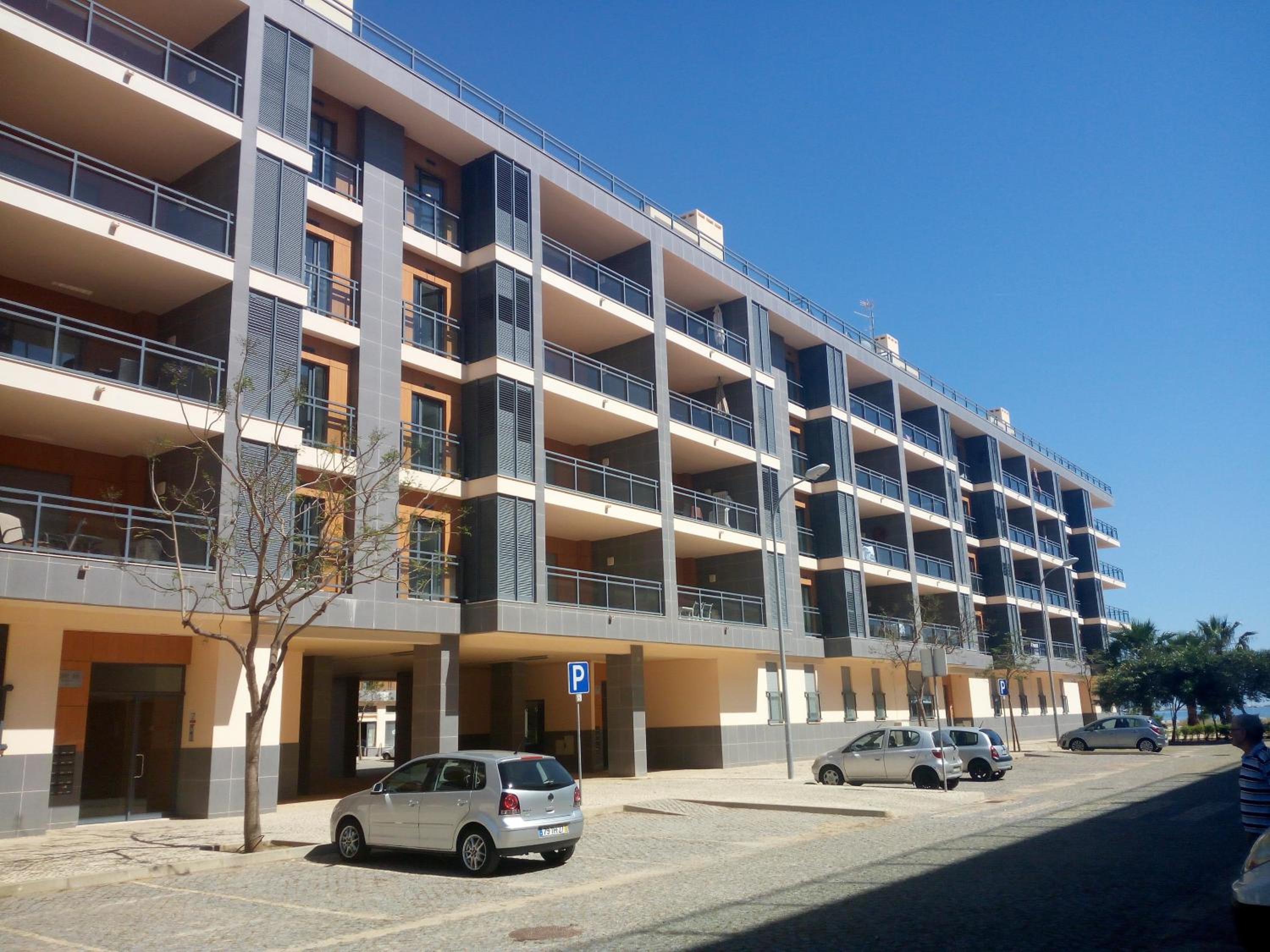 Fun & Sun Apartment view 4