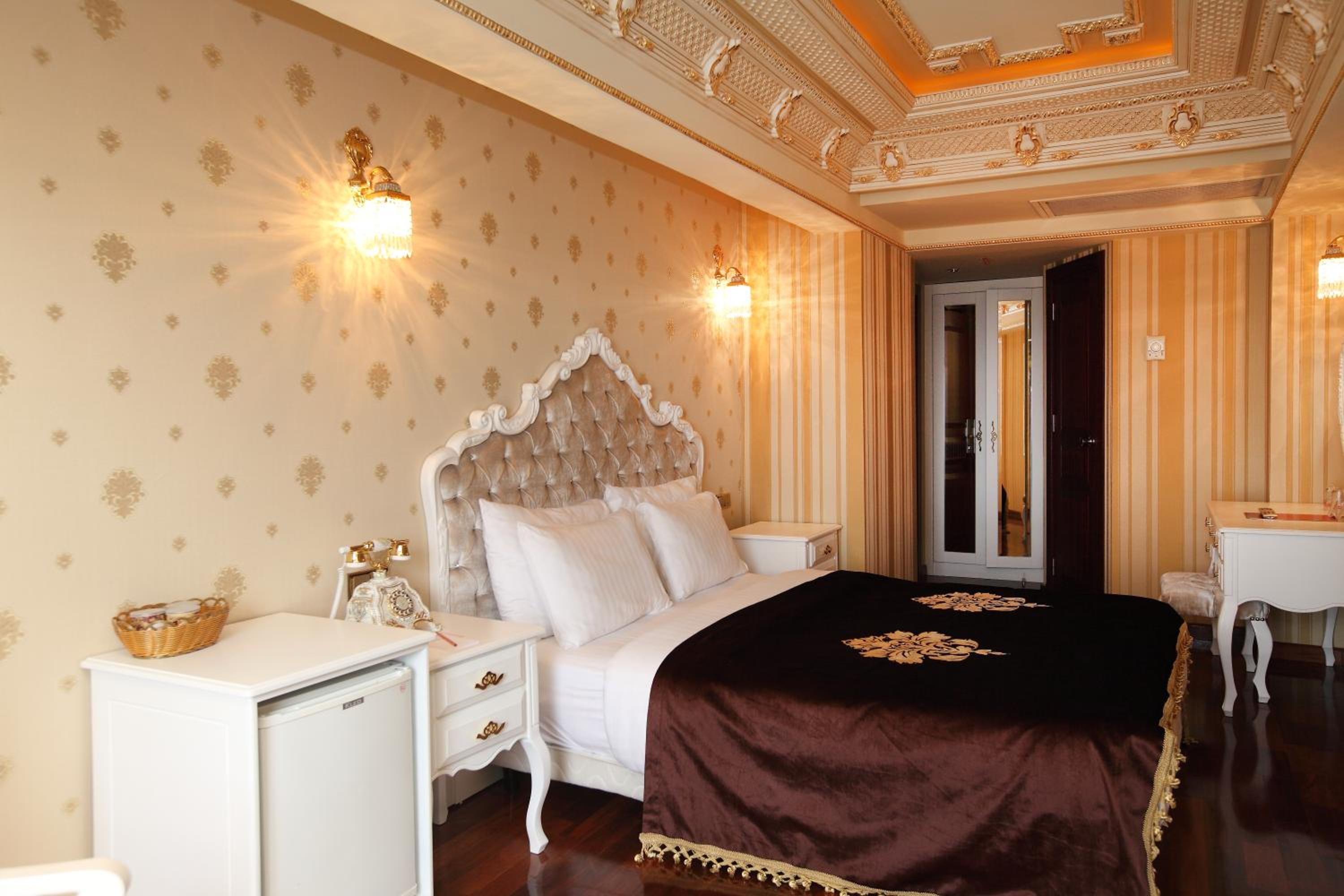 Deluxe Golden Horn Sultanahmet Hotel - Image 43
