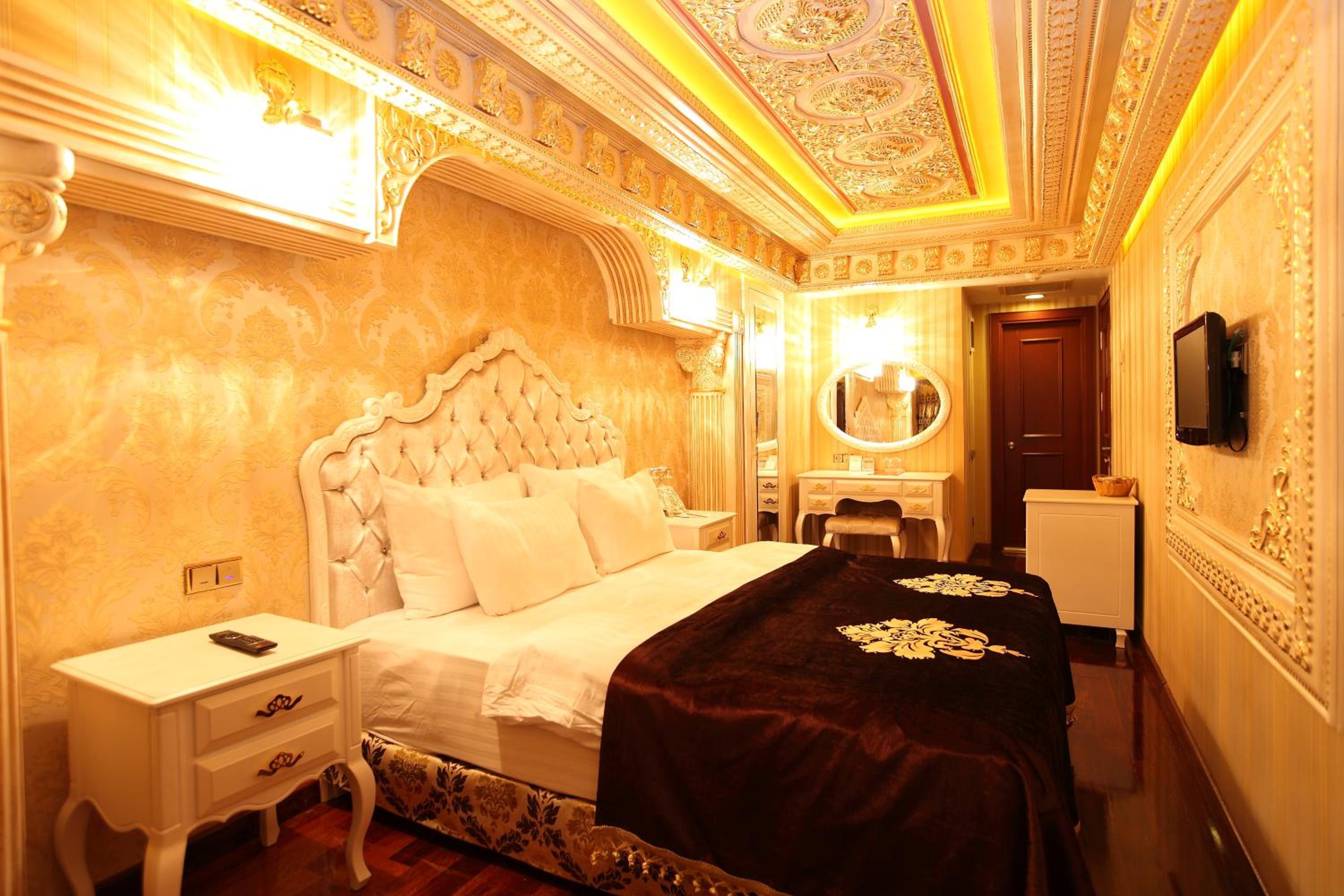 Deluxe Golden Horn Sultanahmet Hotel - Image 32