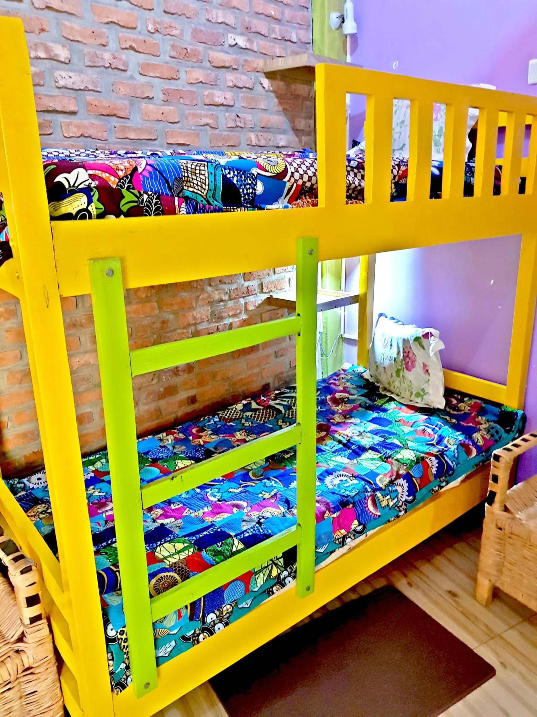 Yambi Guesthouse