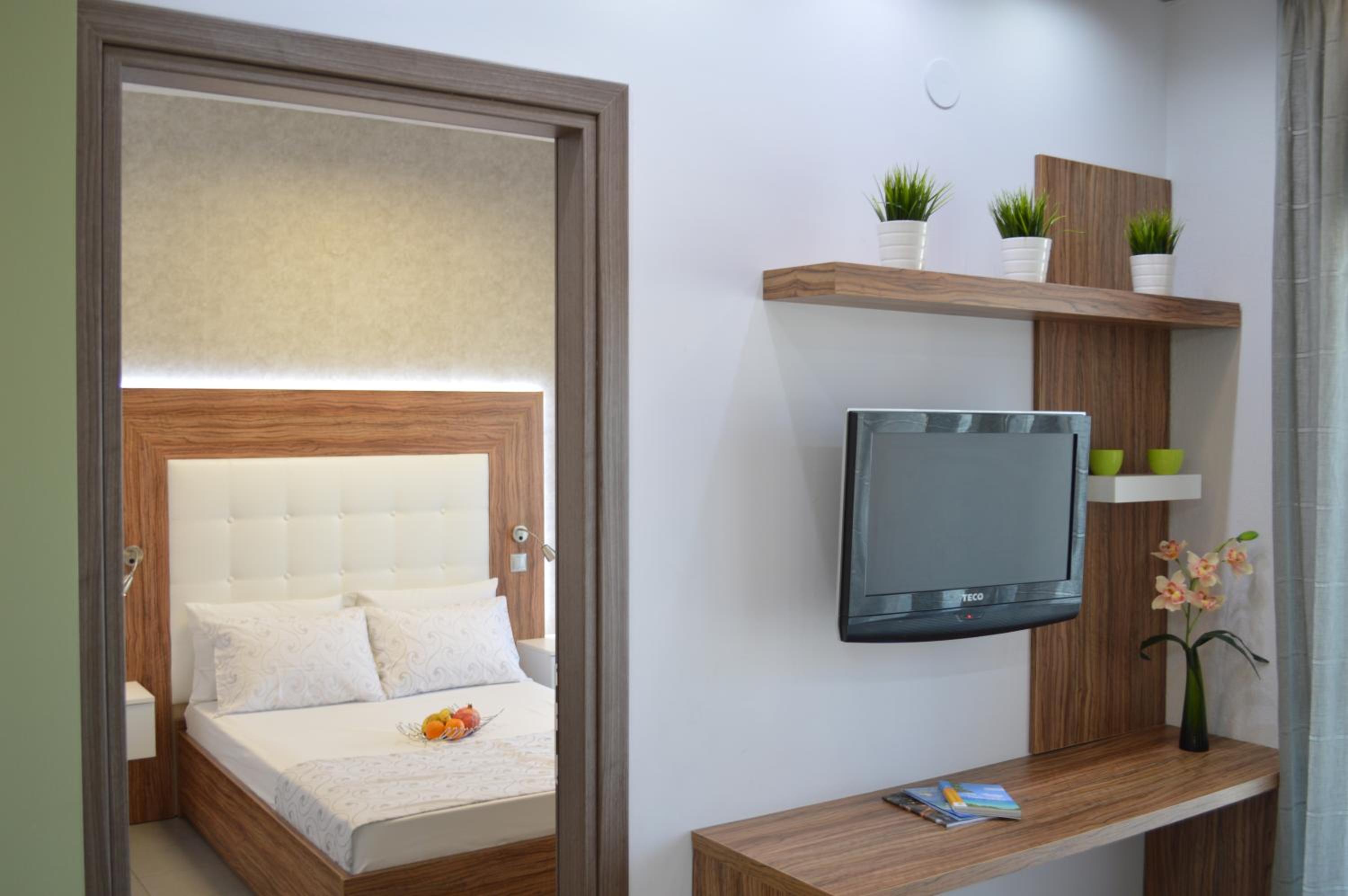 Aqua Luxury Villas view 2