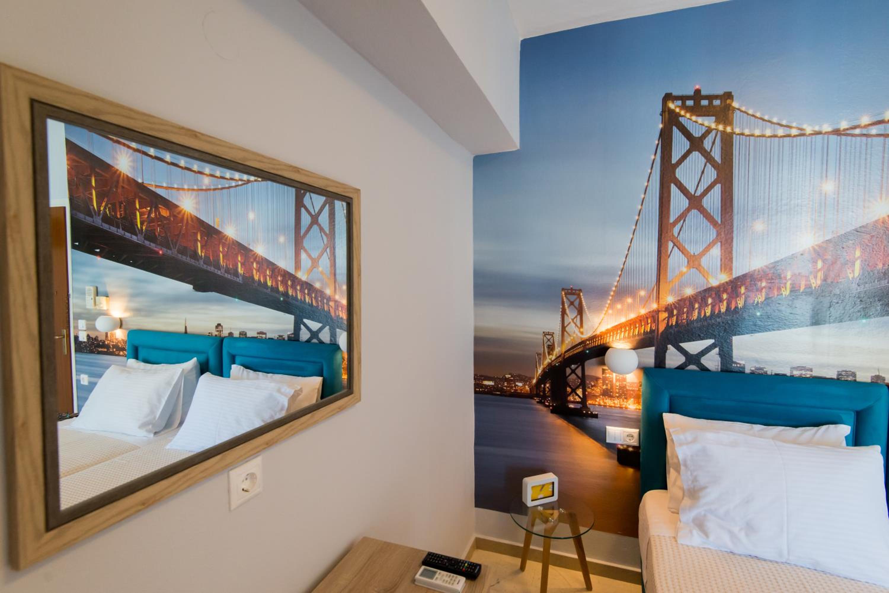 Christina's Luxury Apartment view 4
