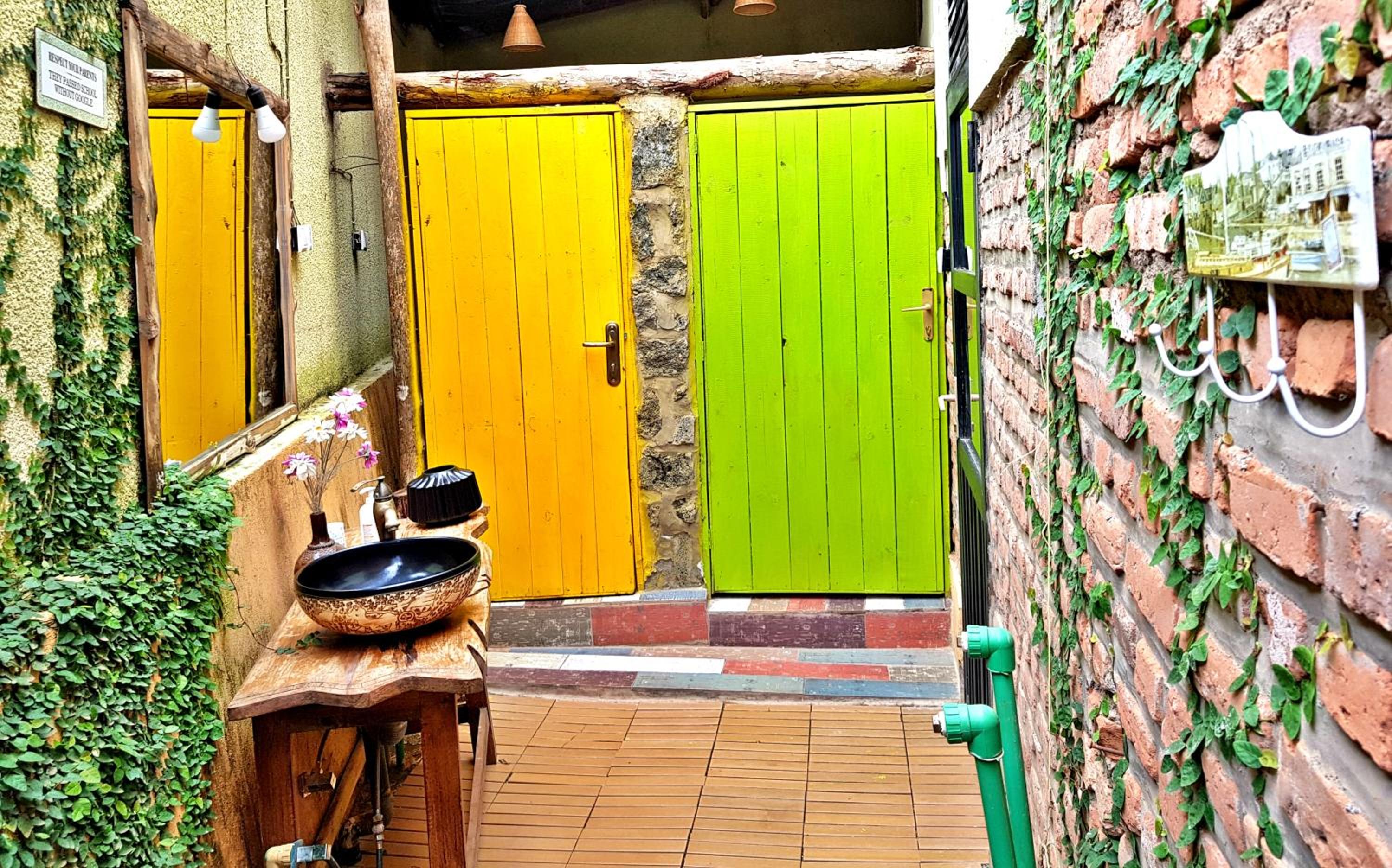Yambi Guesthouse