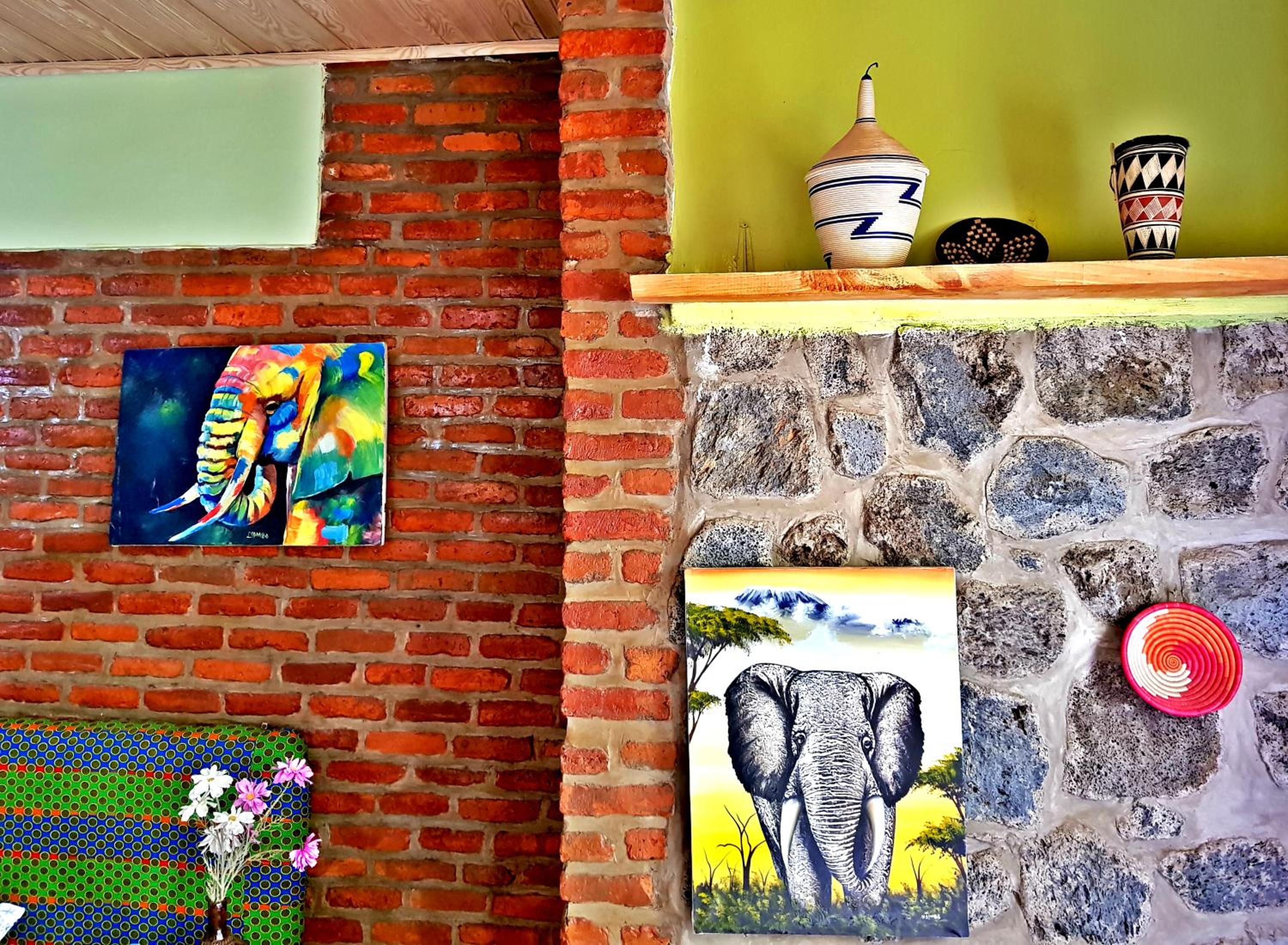 Yambi Guesthouse