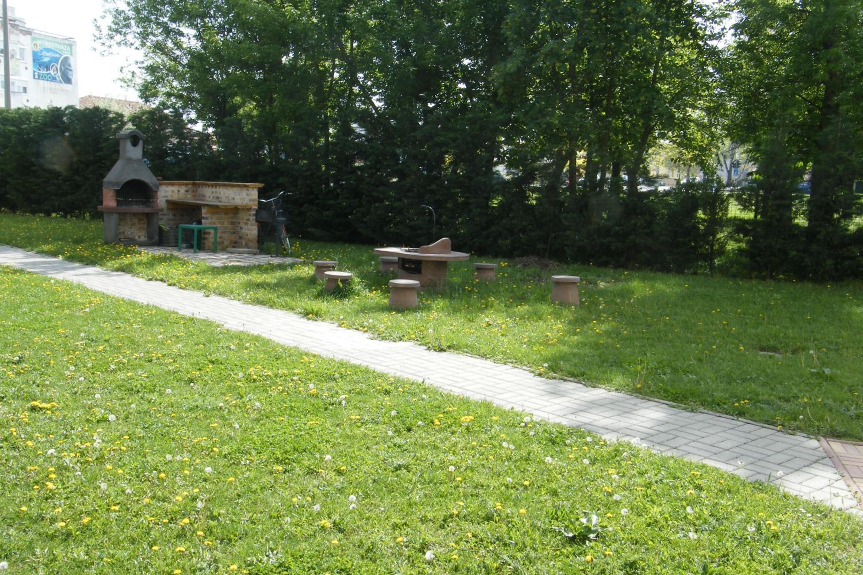 Photo 23