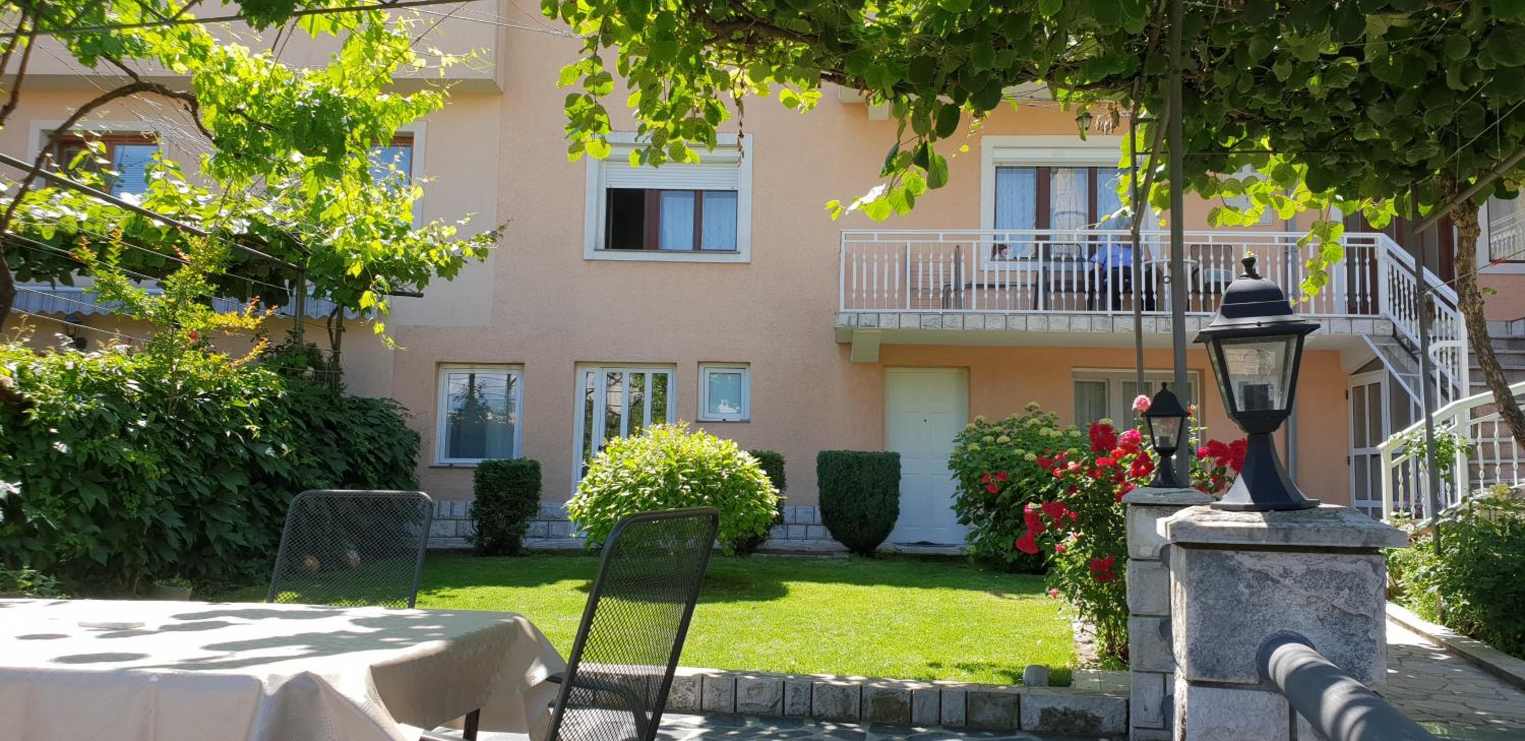 Accommodation Vesa