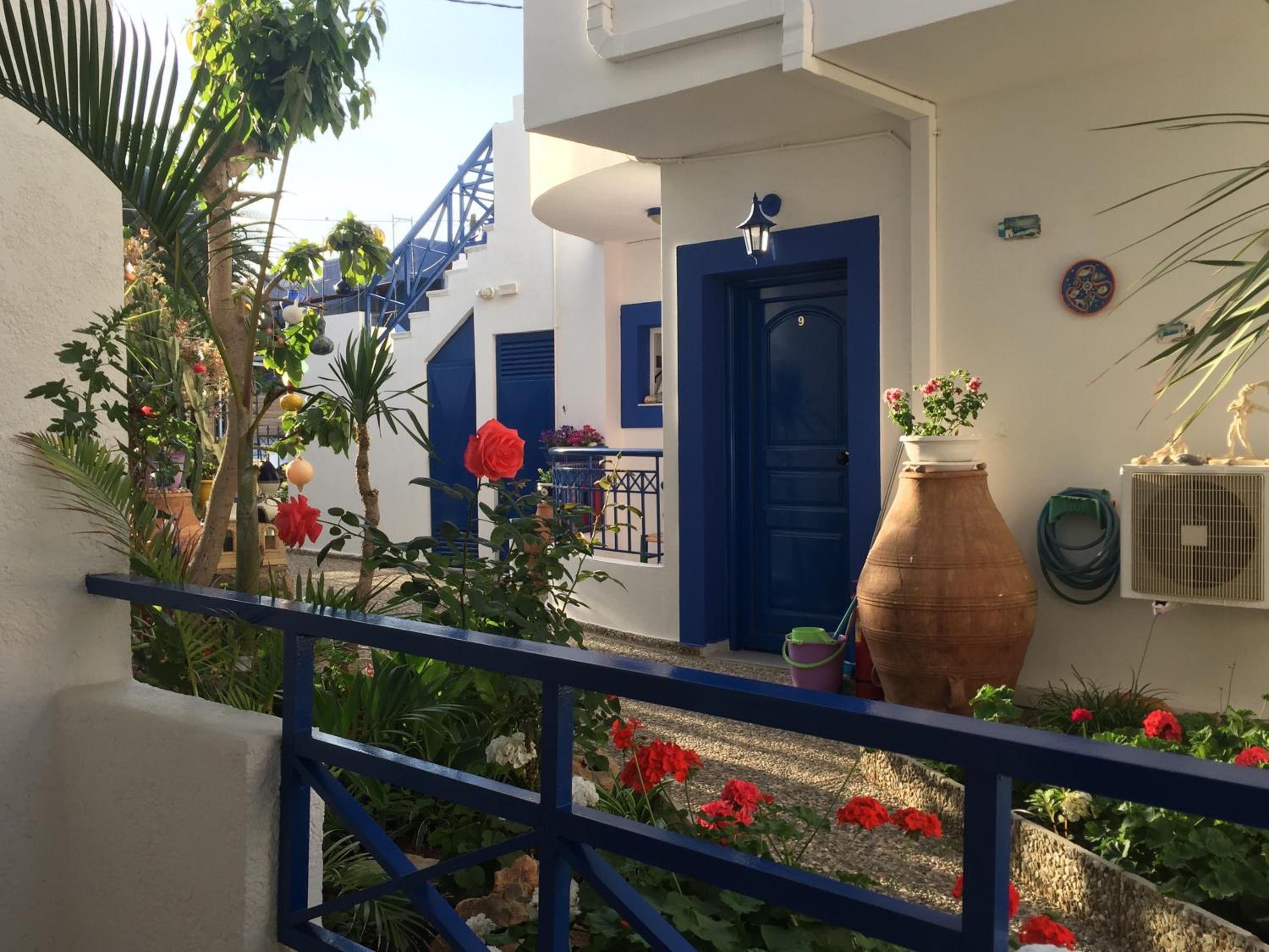 Psaras Apartments
