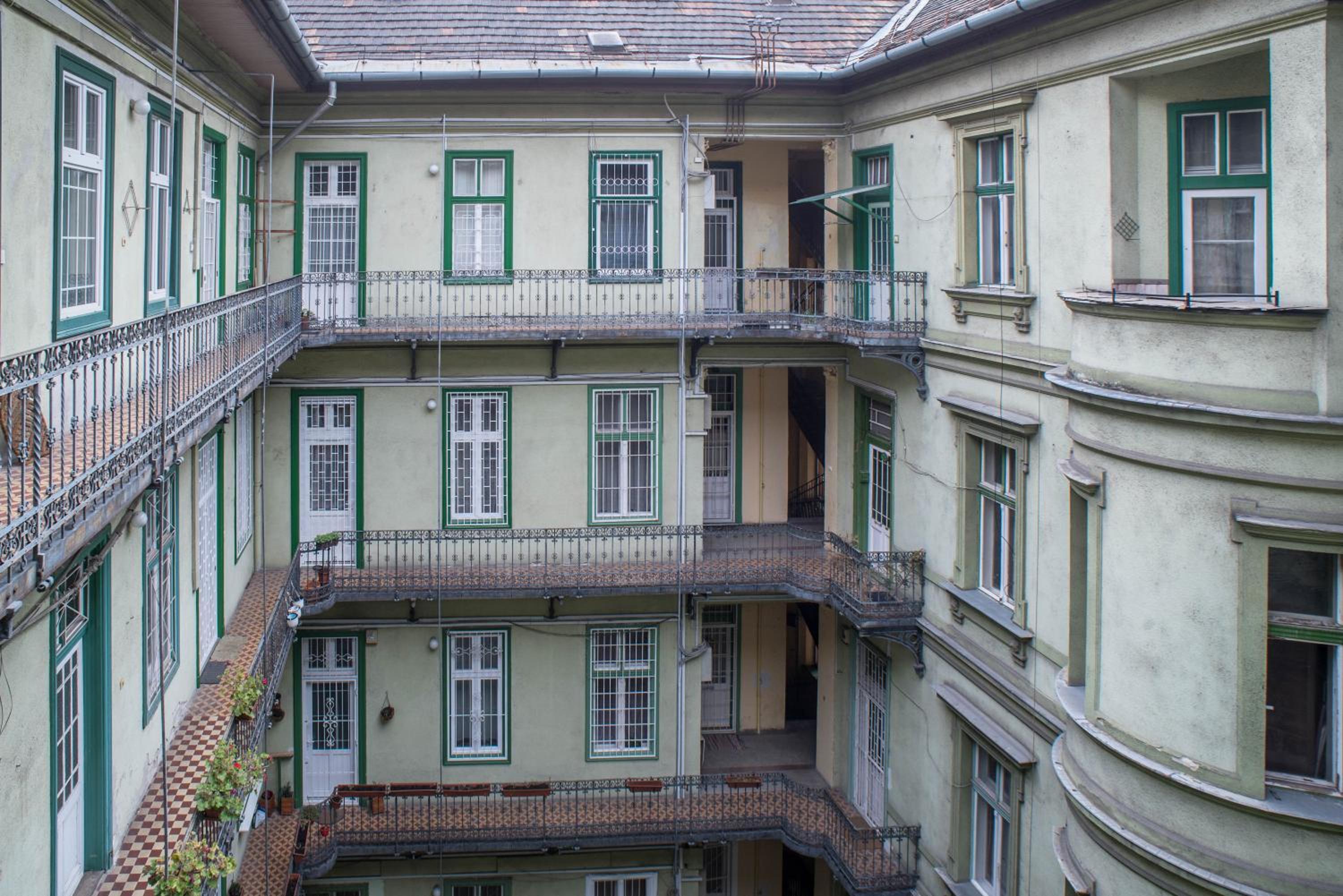 Nine Trees Apartment