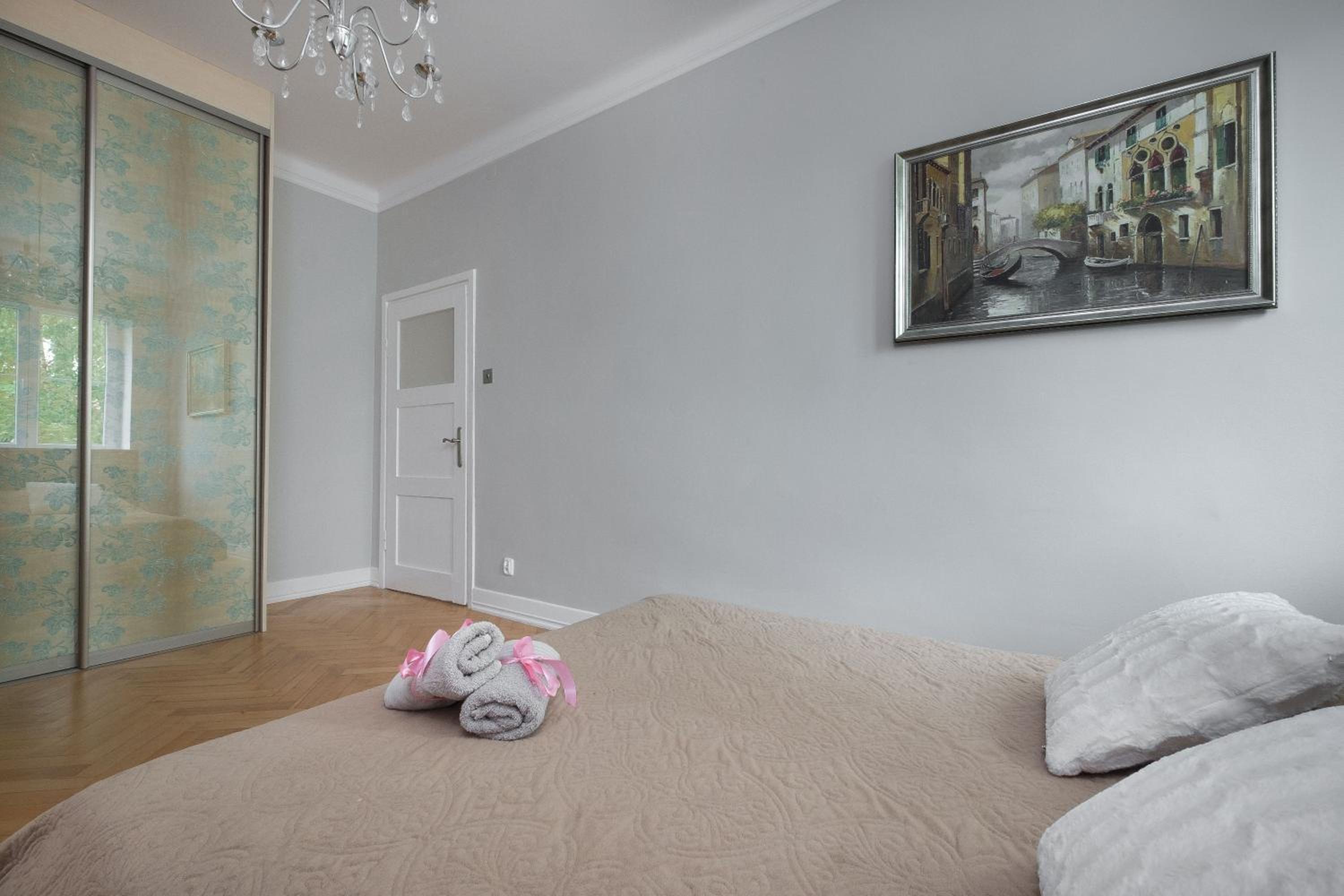 Prosta Apartment Old Town view 4