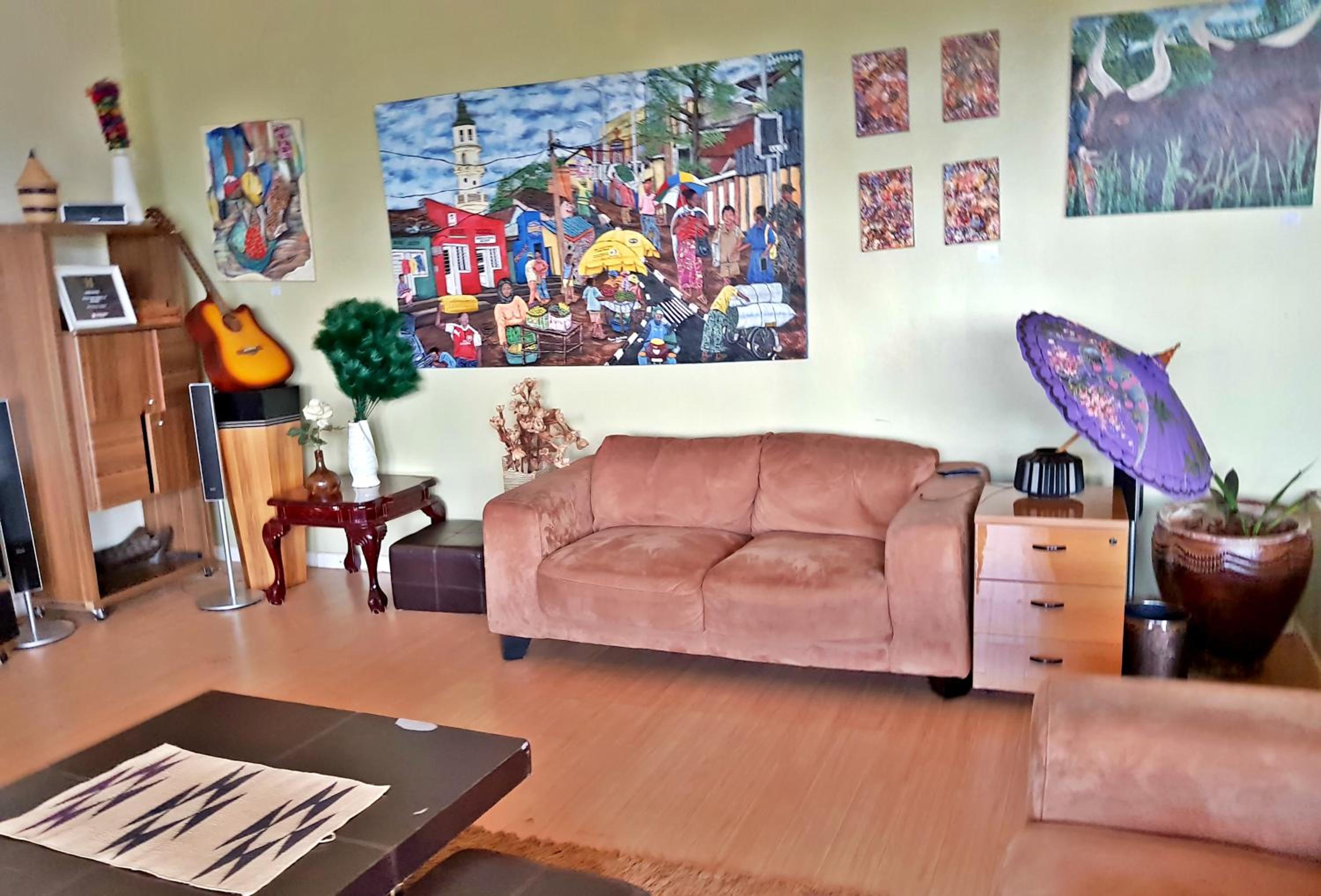 Yambi Guesthouse