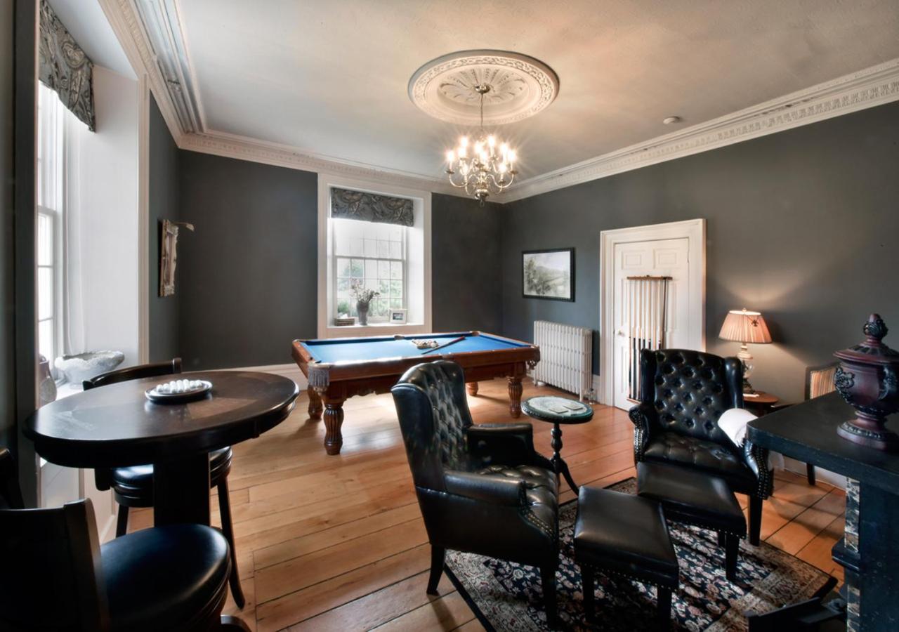 Brockamour Manor Bed and Breakfast