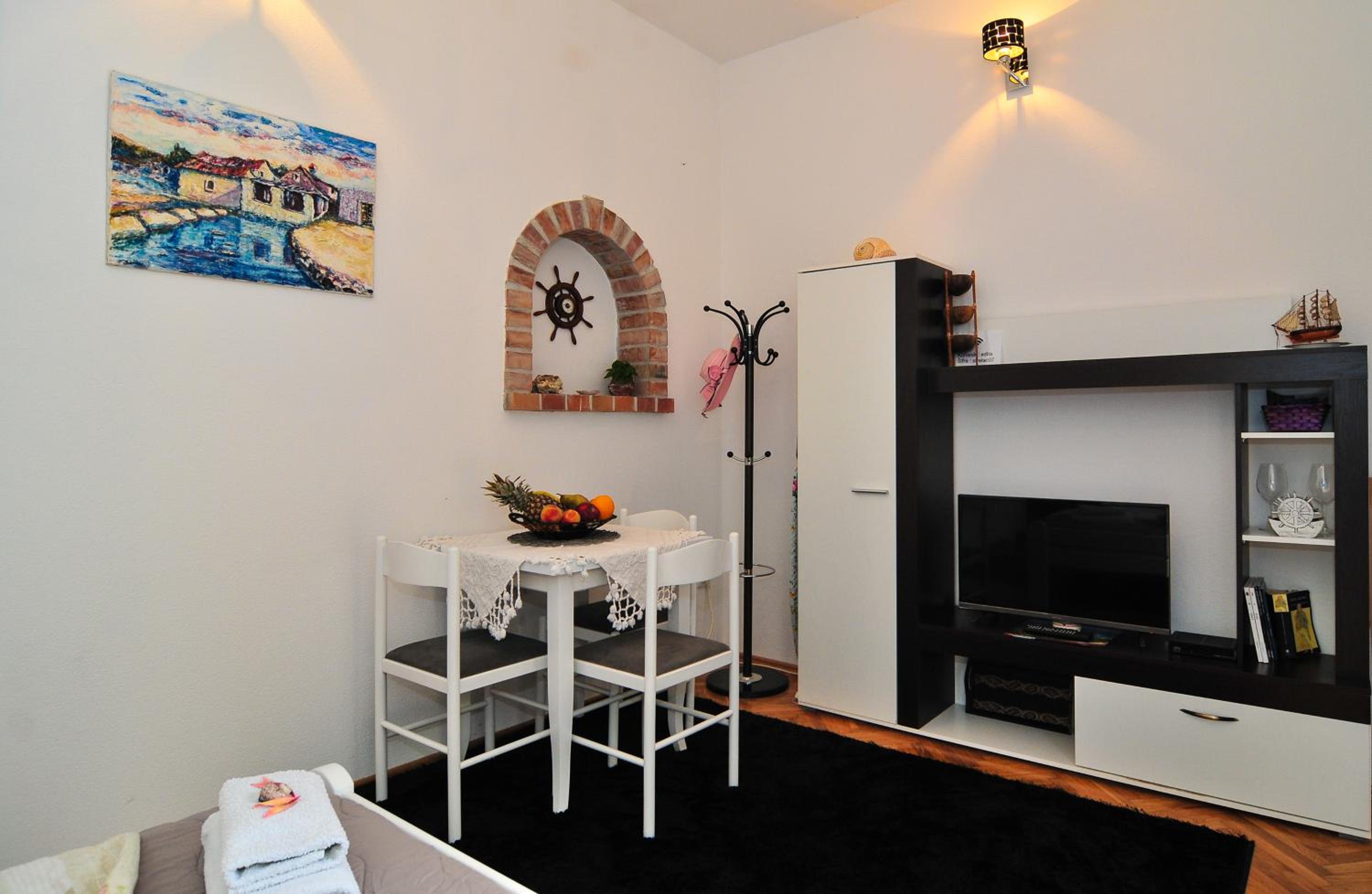Edita Apartments