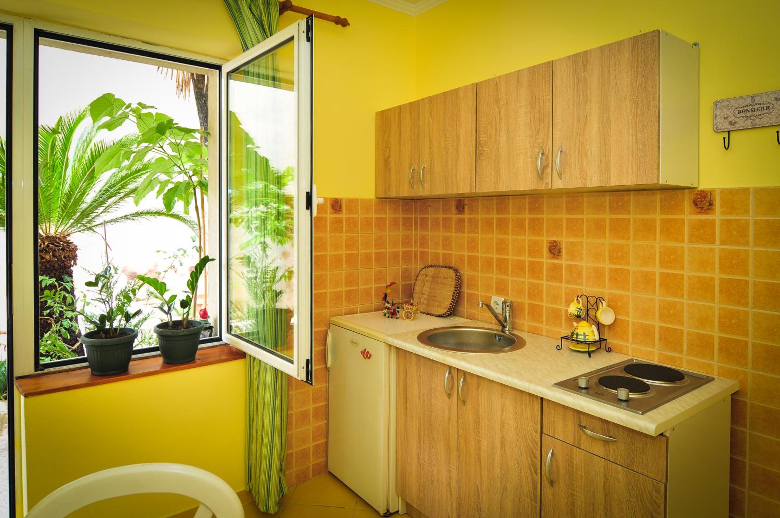 Edita Apartments
