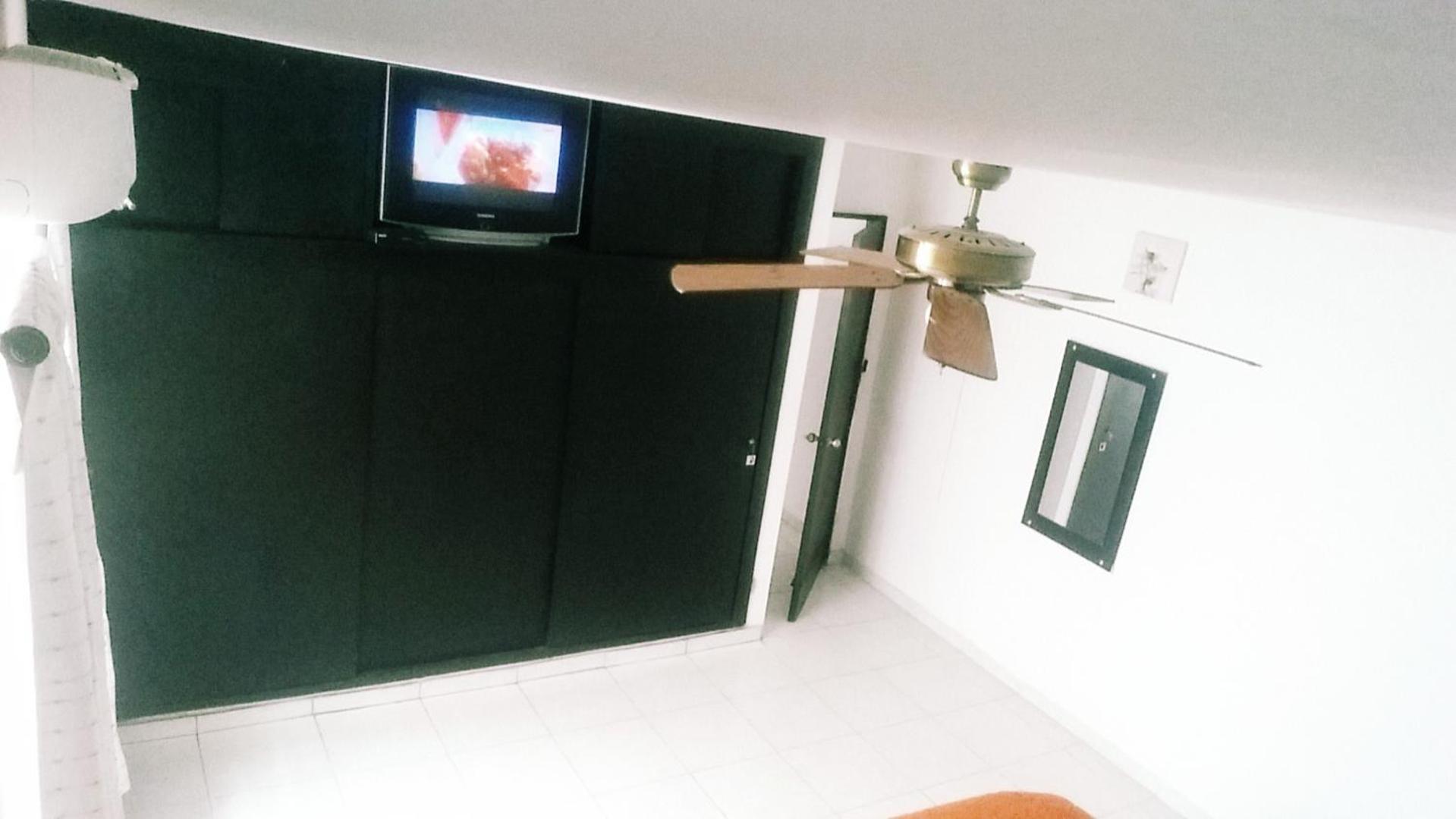 QuillaHost Tropical Apartment