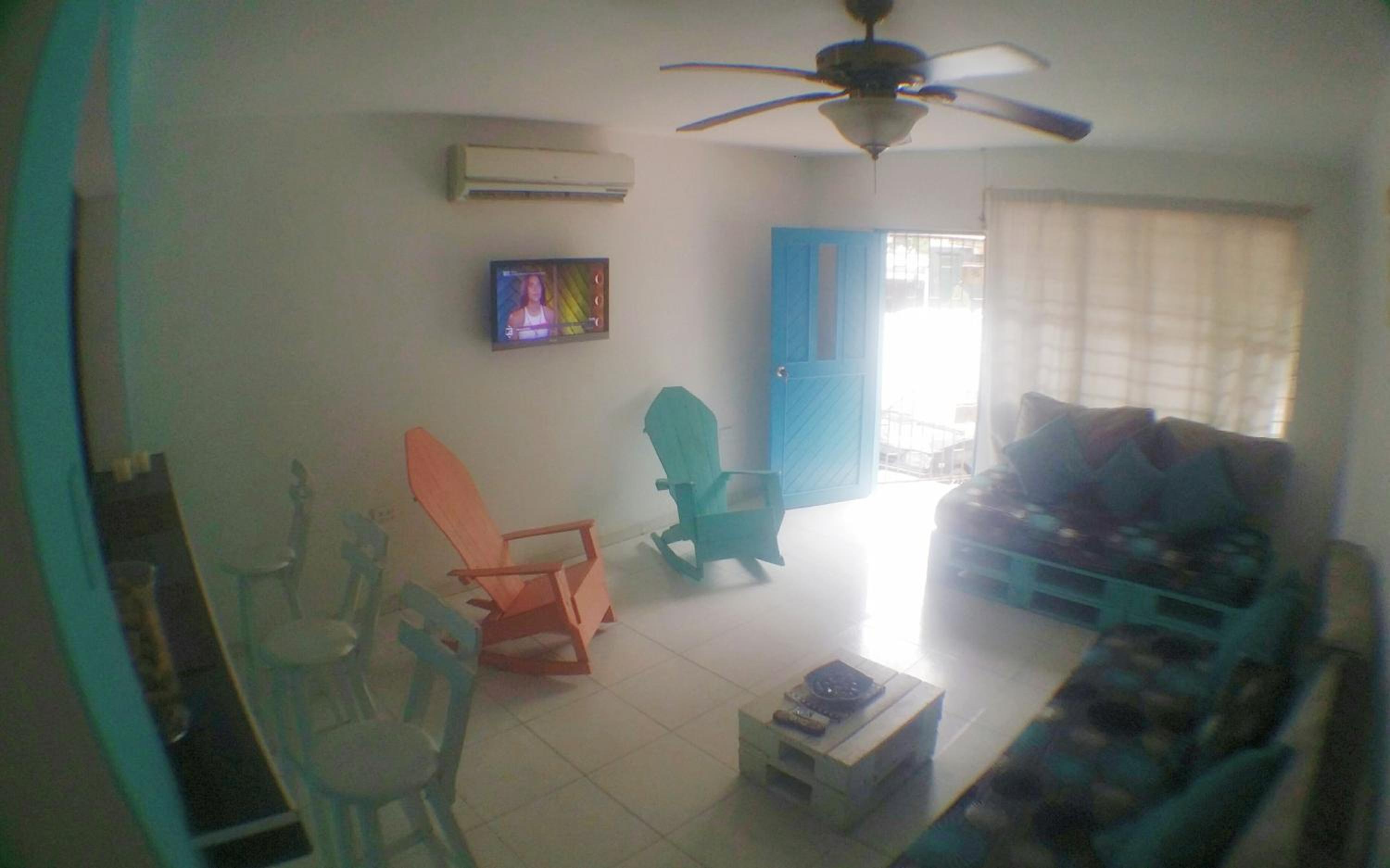 QuillaHost Tropical Apartment