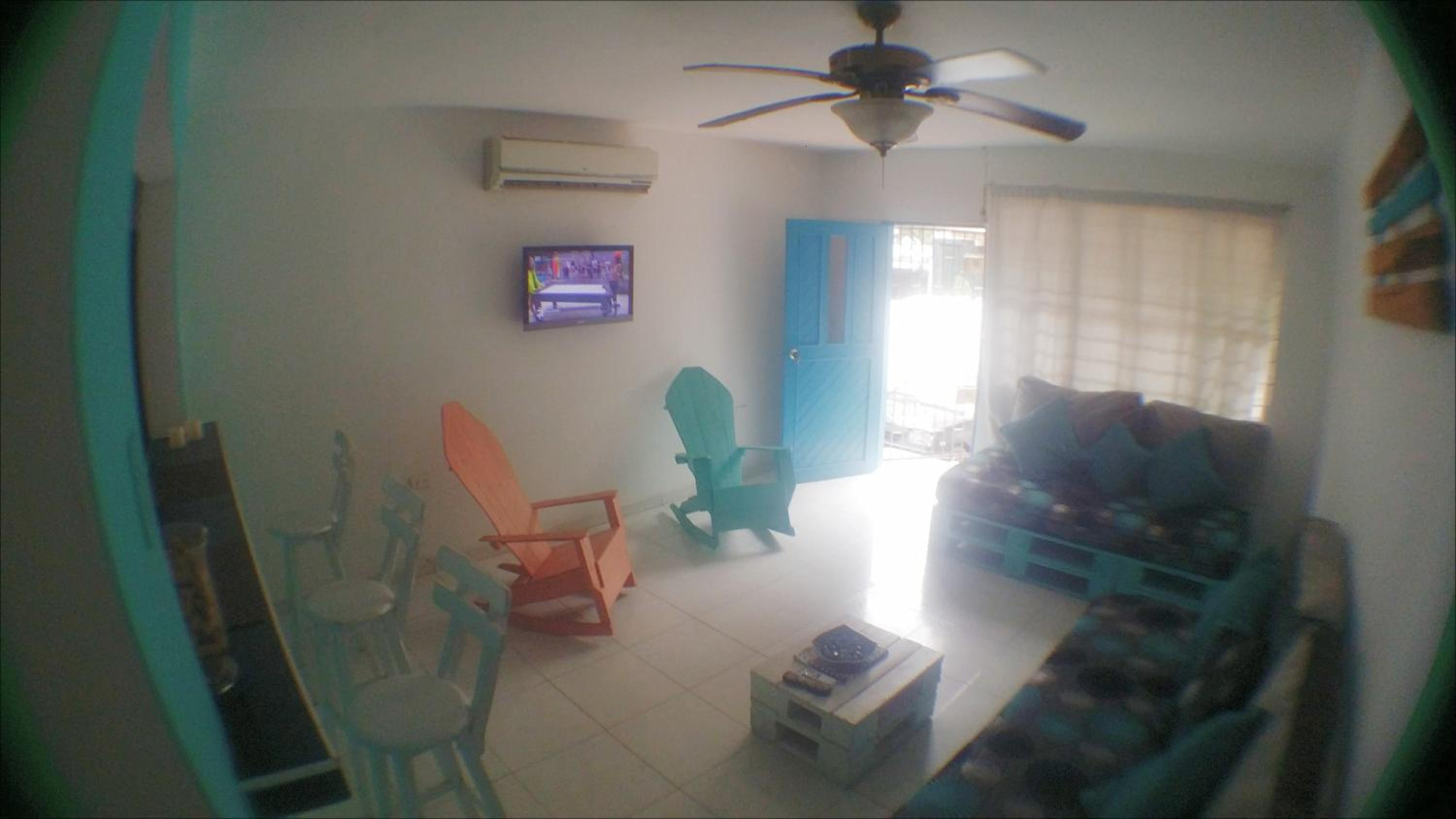 QuillaHost Tropical Apartment