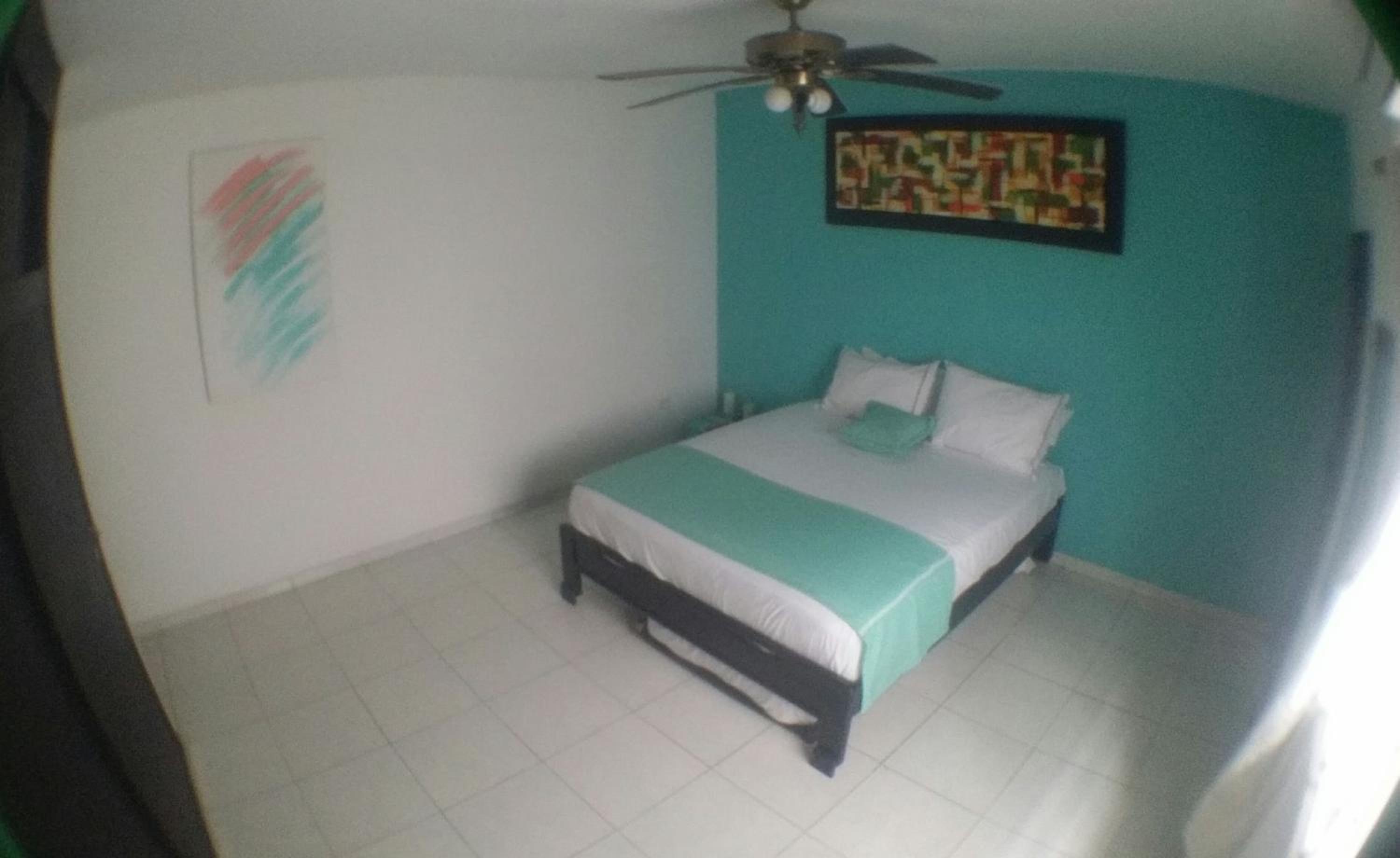 QuillaHost Tropical Apartment
