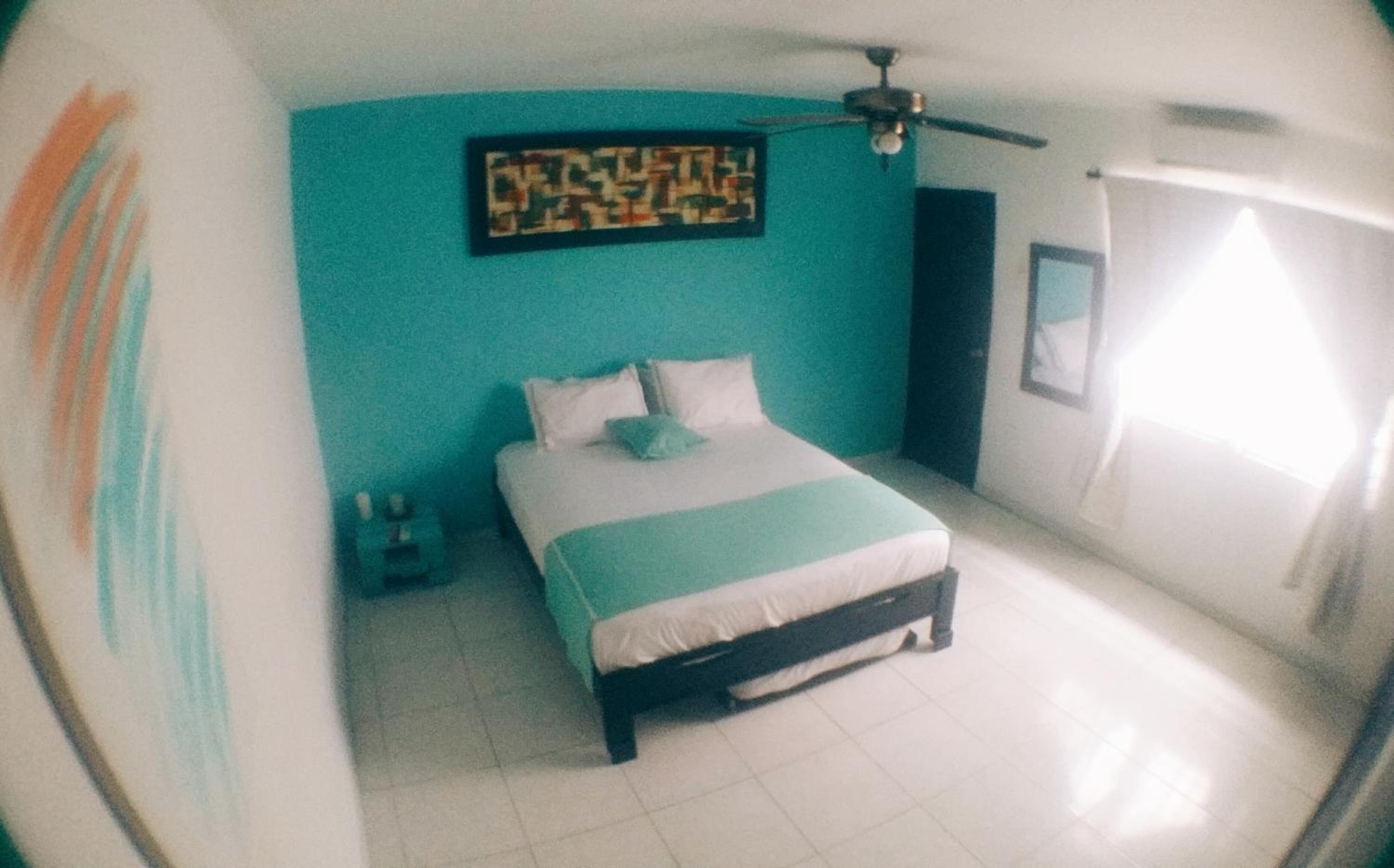QuillaHost Tropical Apartment