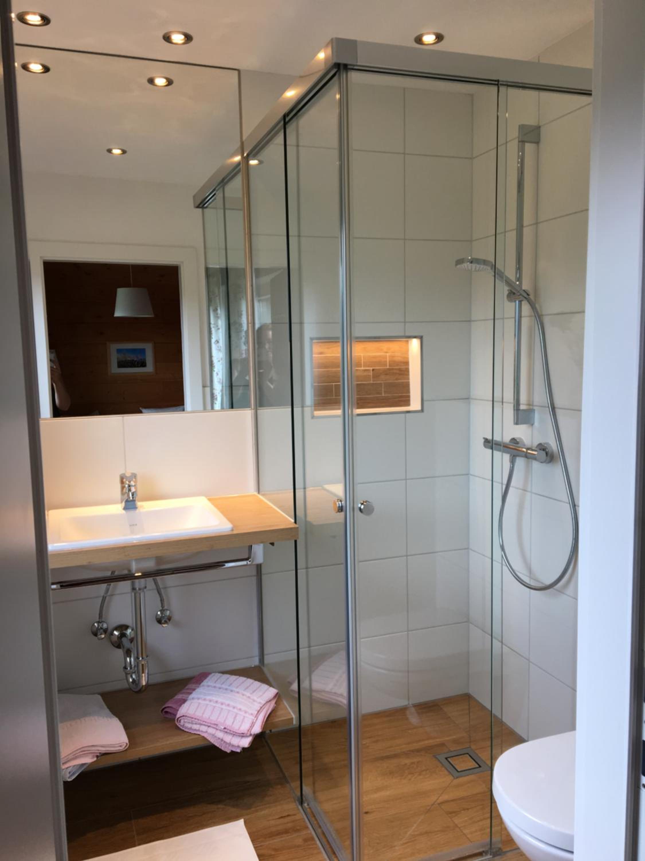 Haus Werner, Ferienwohnung mit Sommercard view 4
