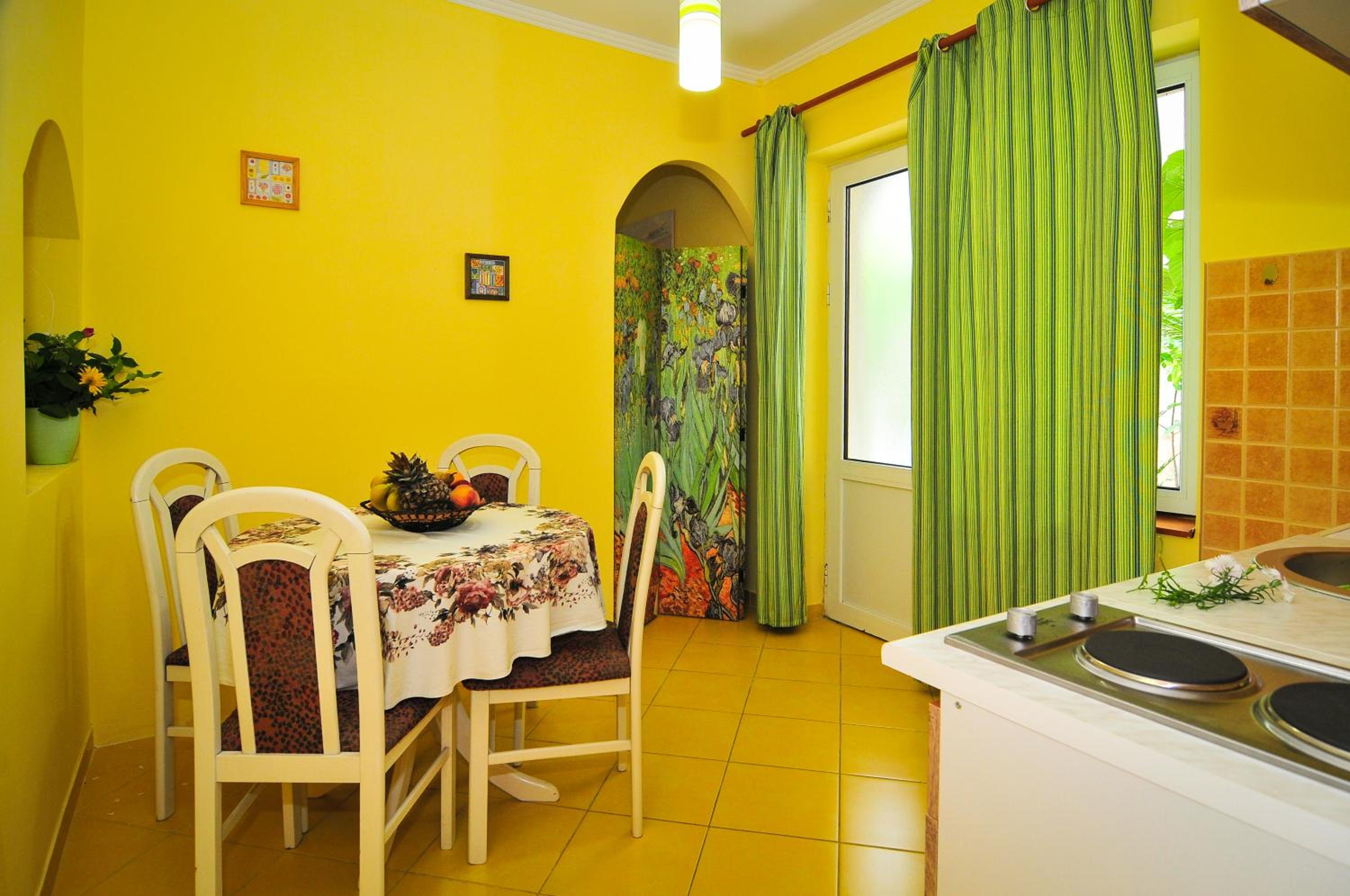 Edita Apartments