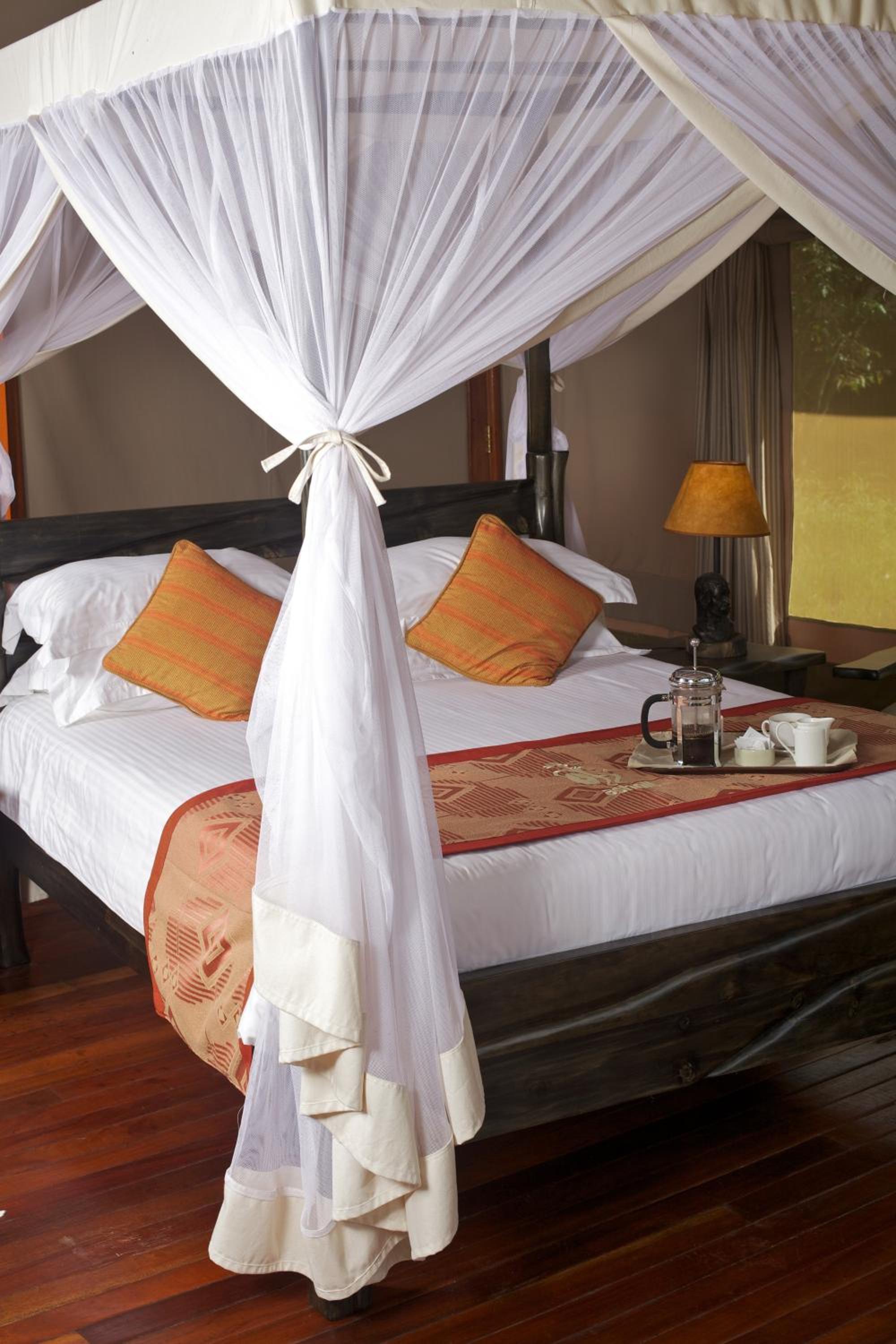 Ashnil Mara Camp