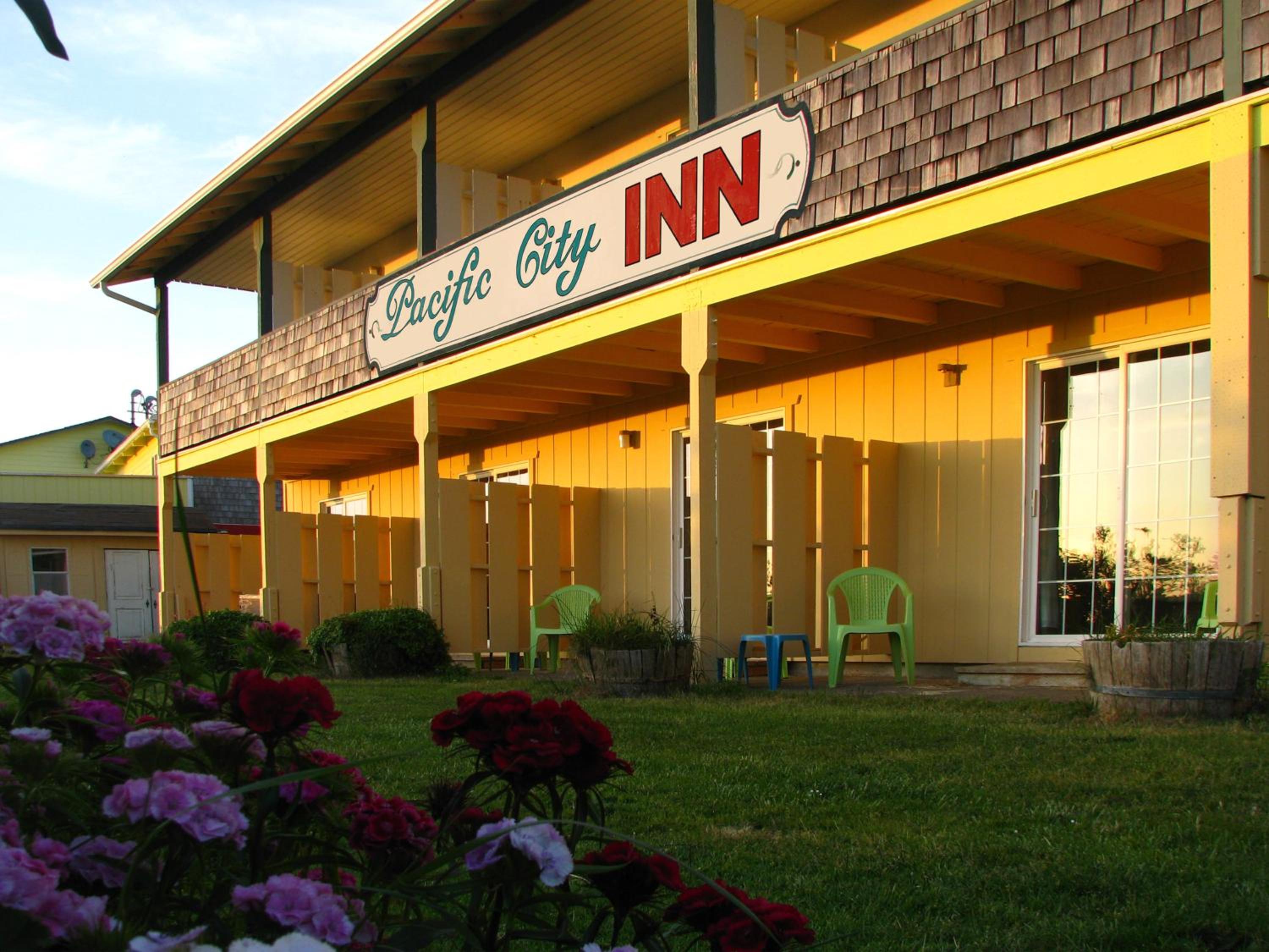 Pacific City Inn