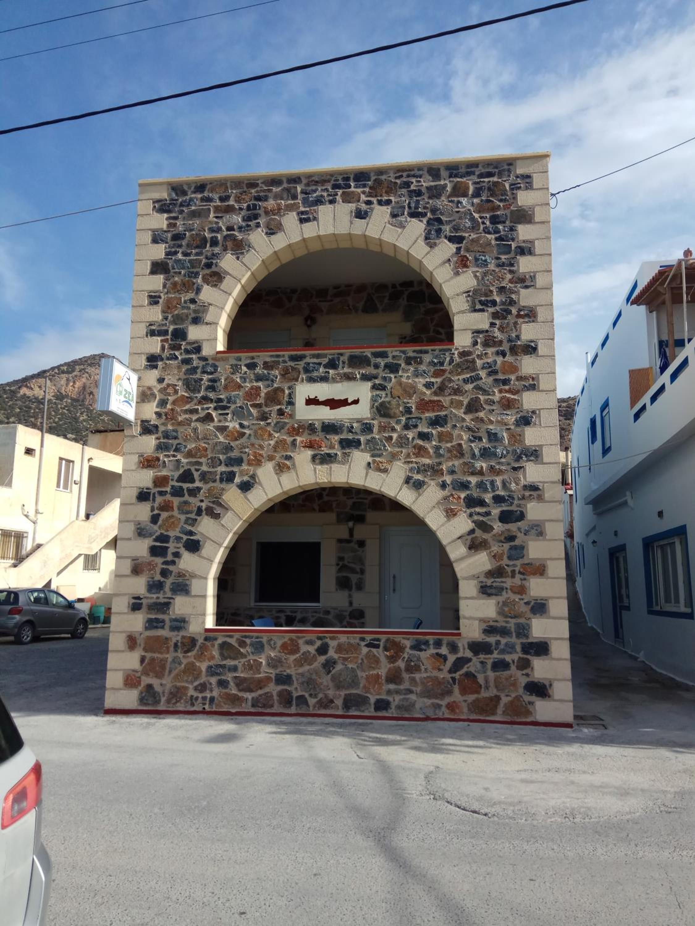 Photo 51