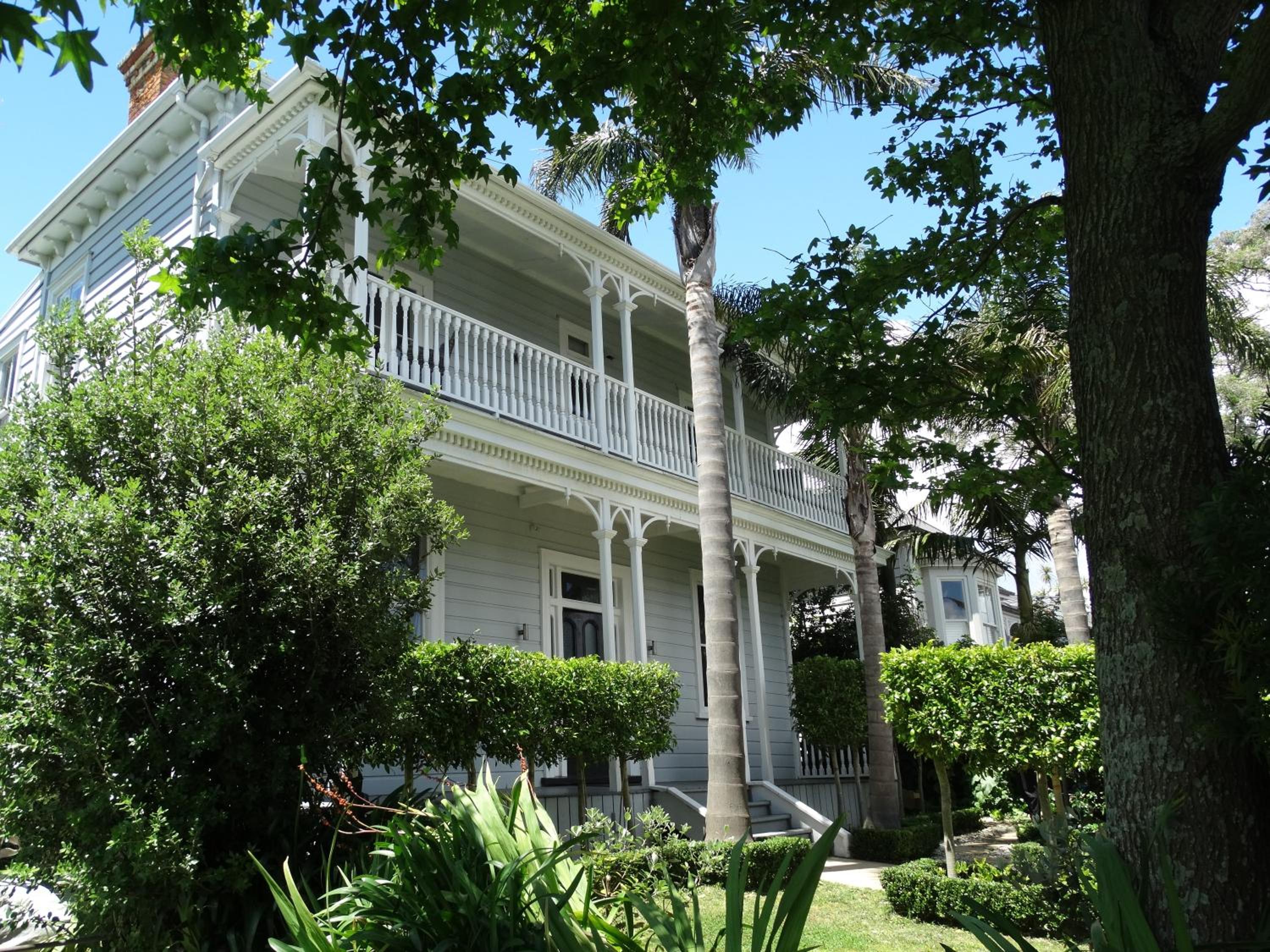 Andelin Guest House