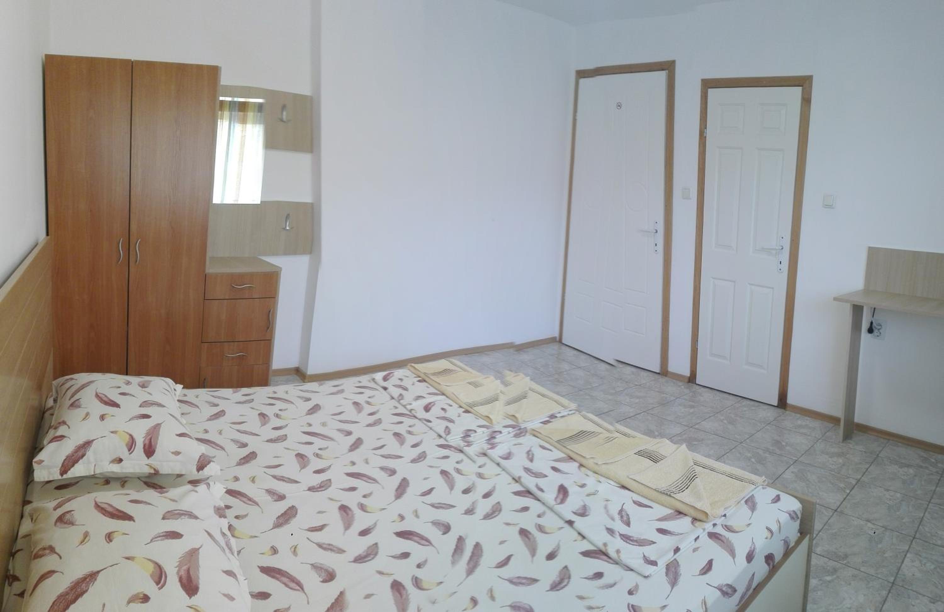 Eleonor Guest House