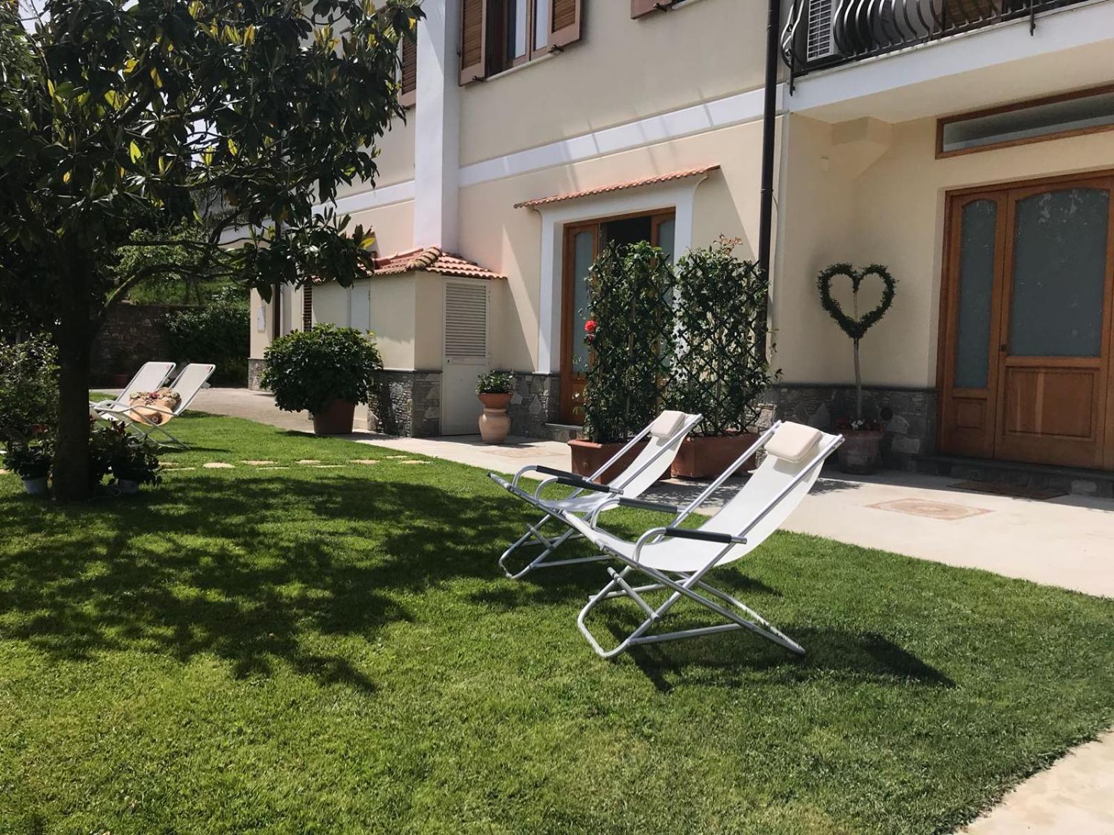 La Casa di Nonna Elvira Suite Eros photo 5