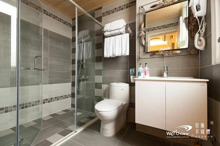 Photo 42