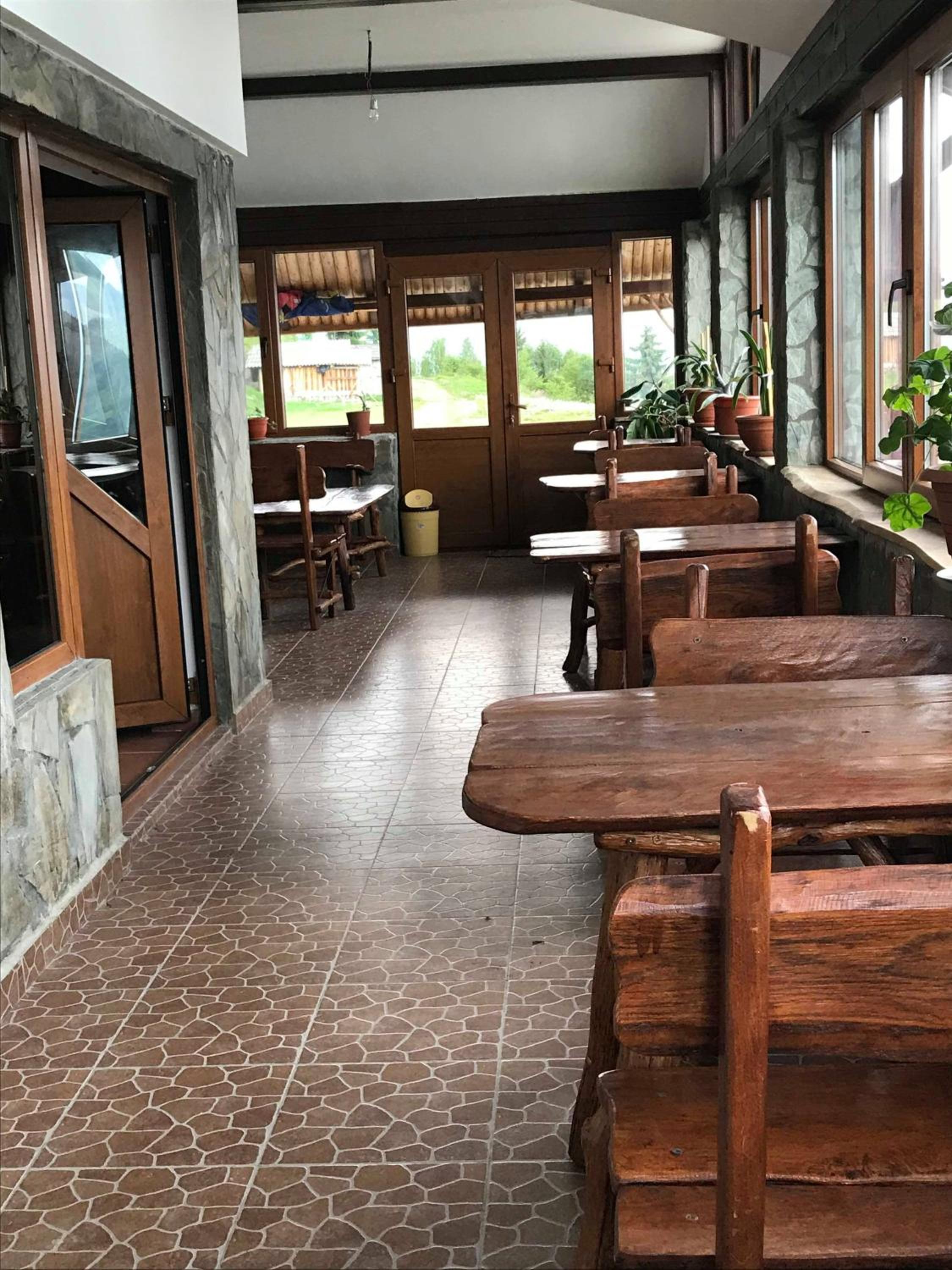 Fântâniţa Haiducului - Refugiu în natură & bucătărie locală