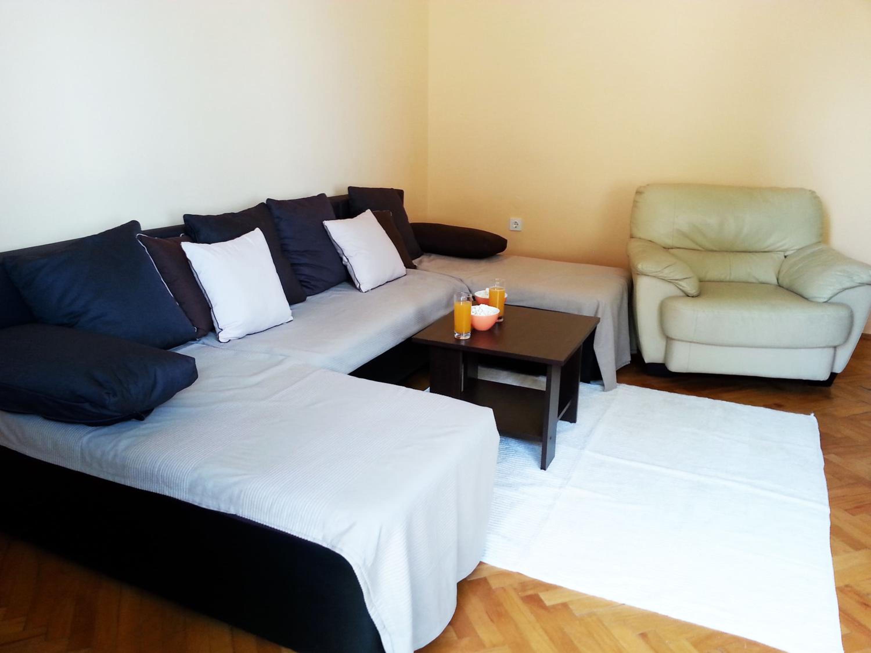 Amarena Apartment
