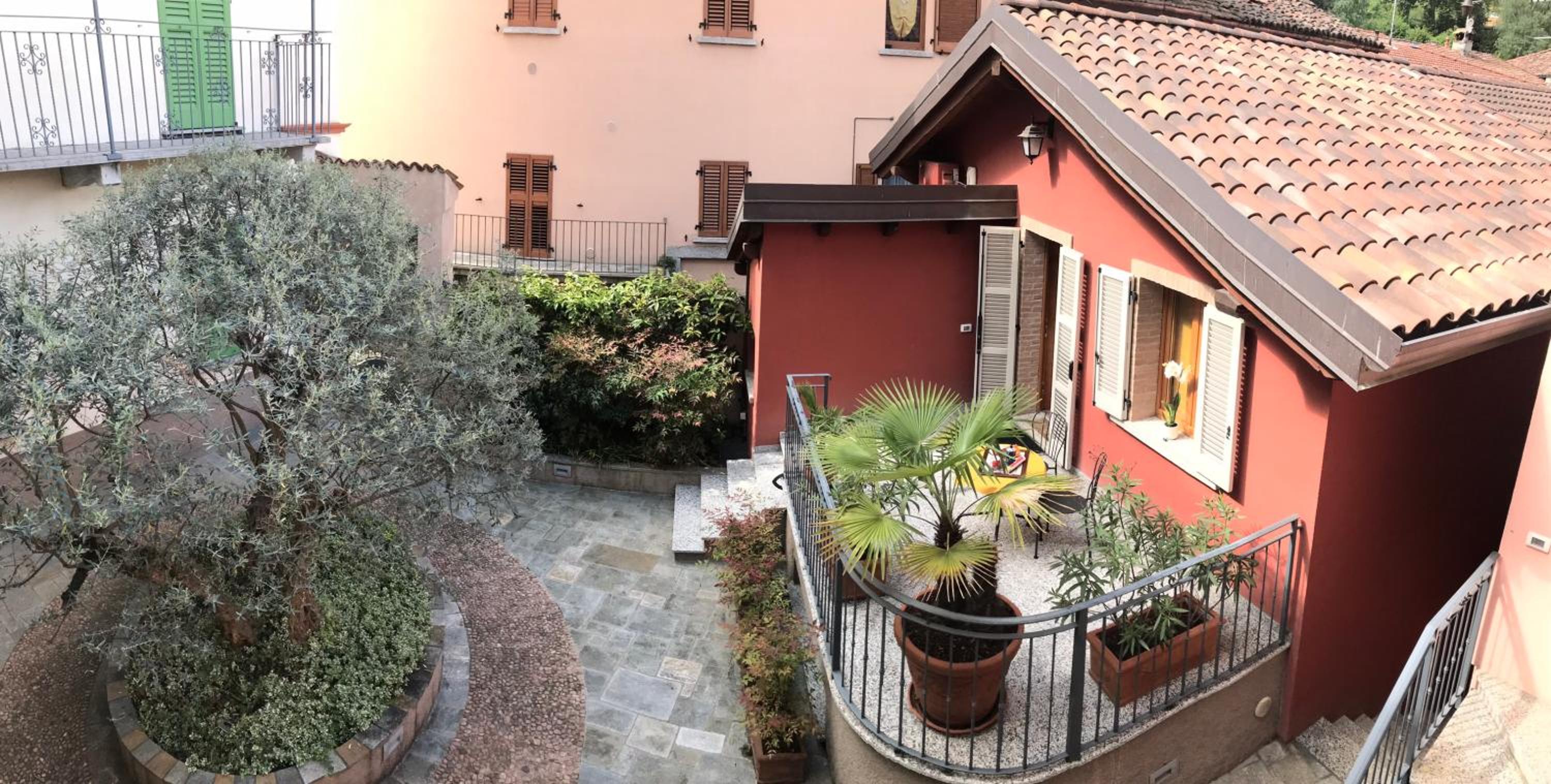 Appartamento Corte Antica con splendida Jacuzzi photo 2