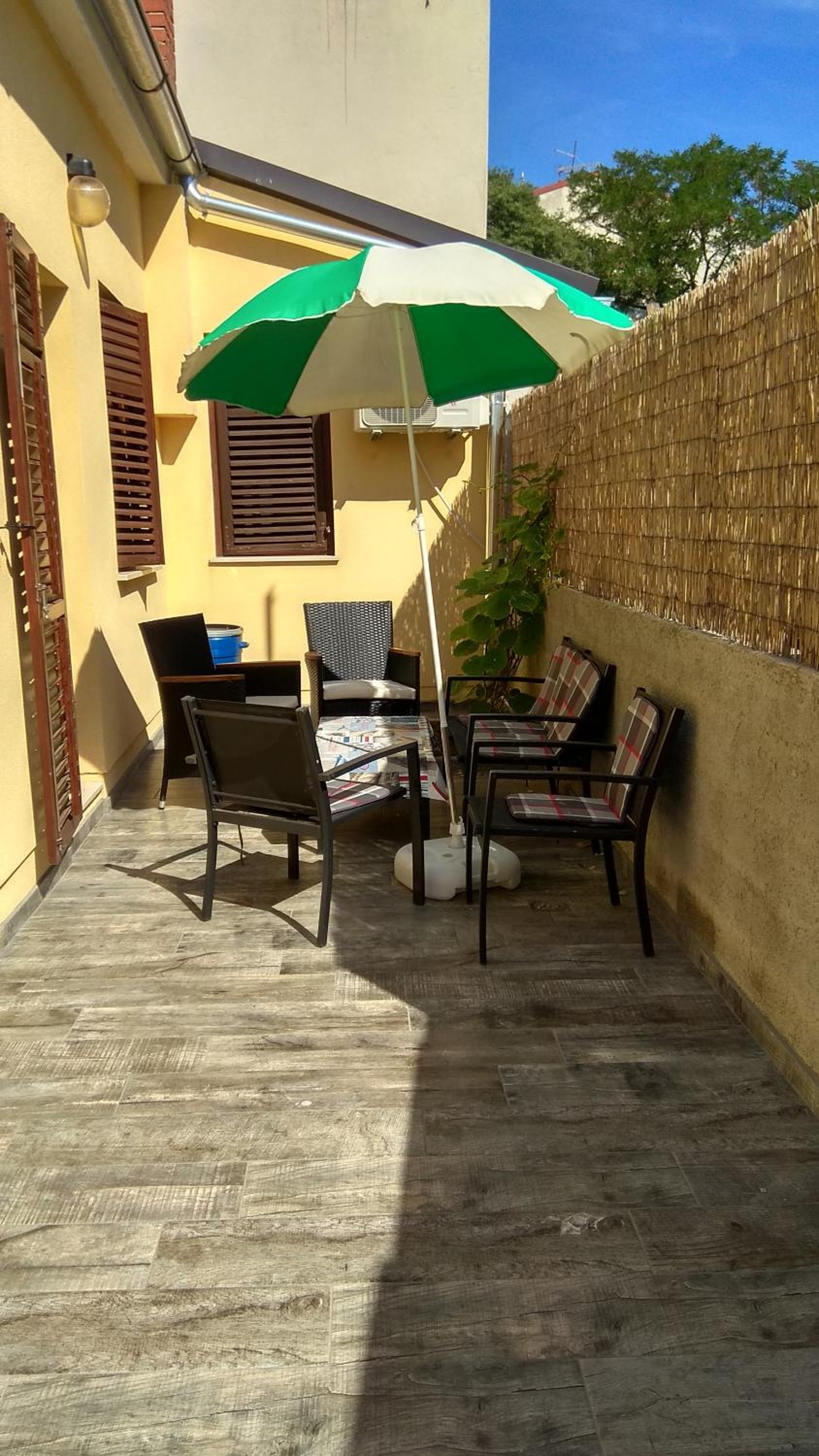 Lusyhouse view 4