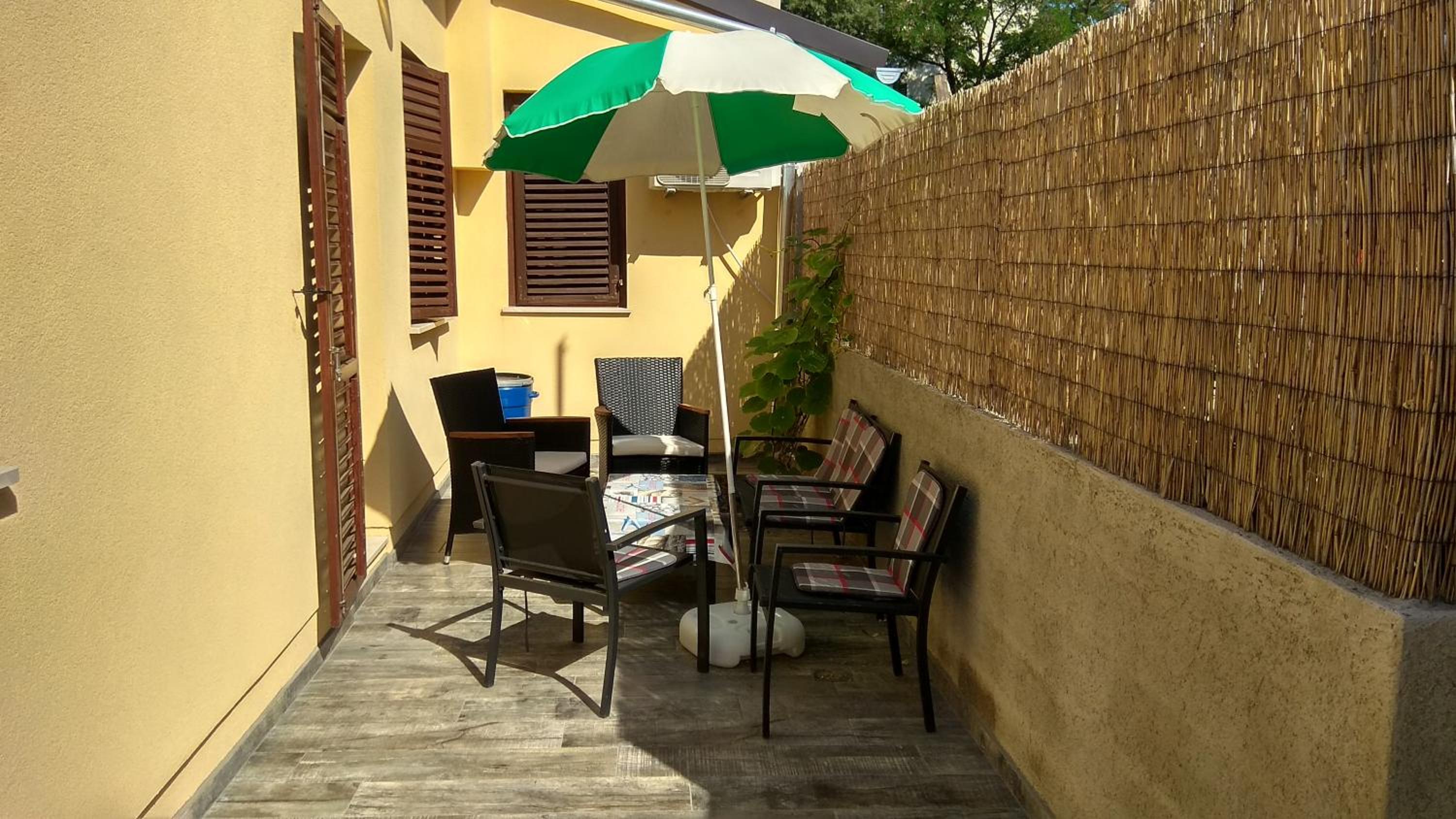 Lusyhouse view 3