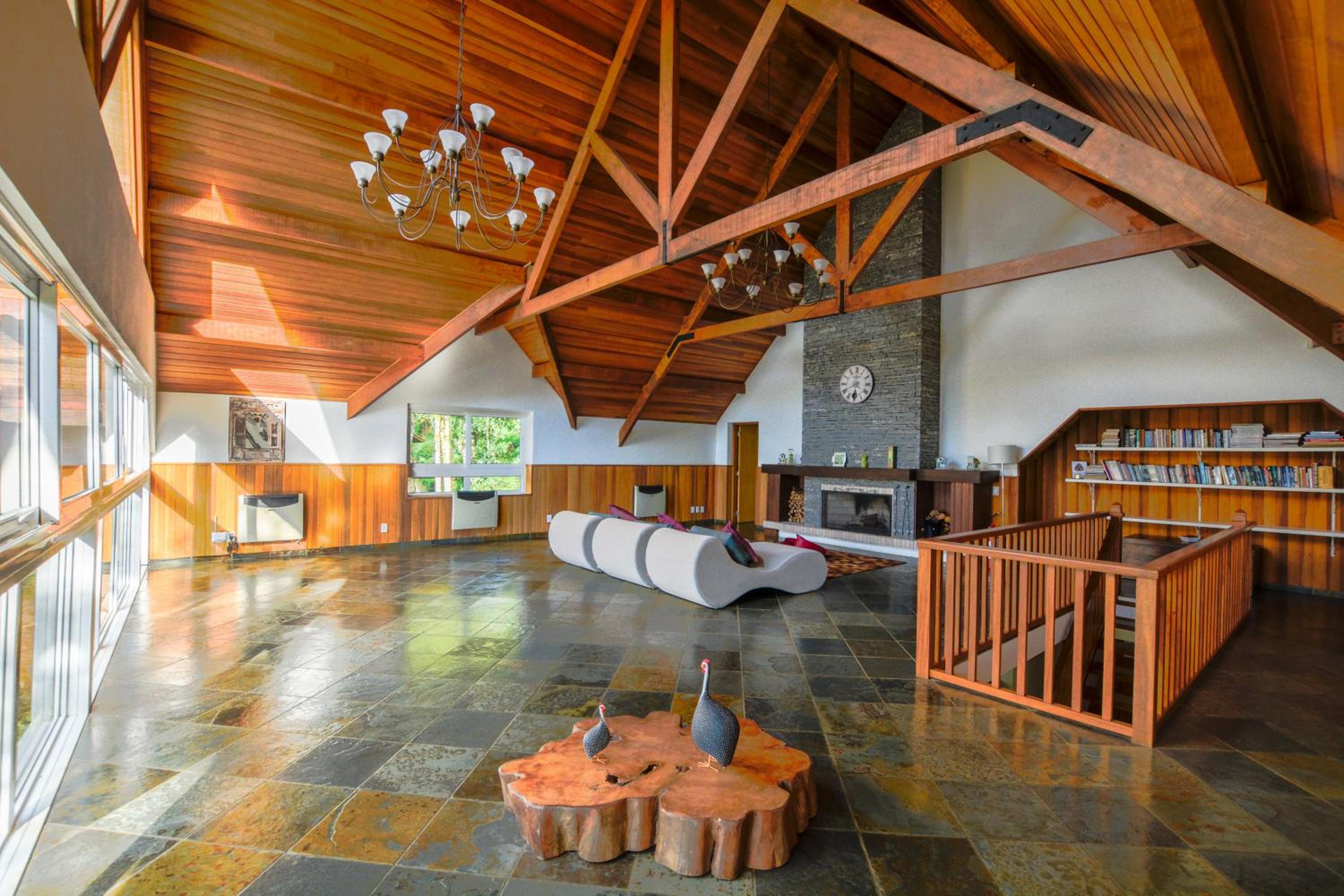 La Réserve Suites
