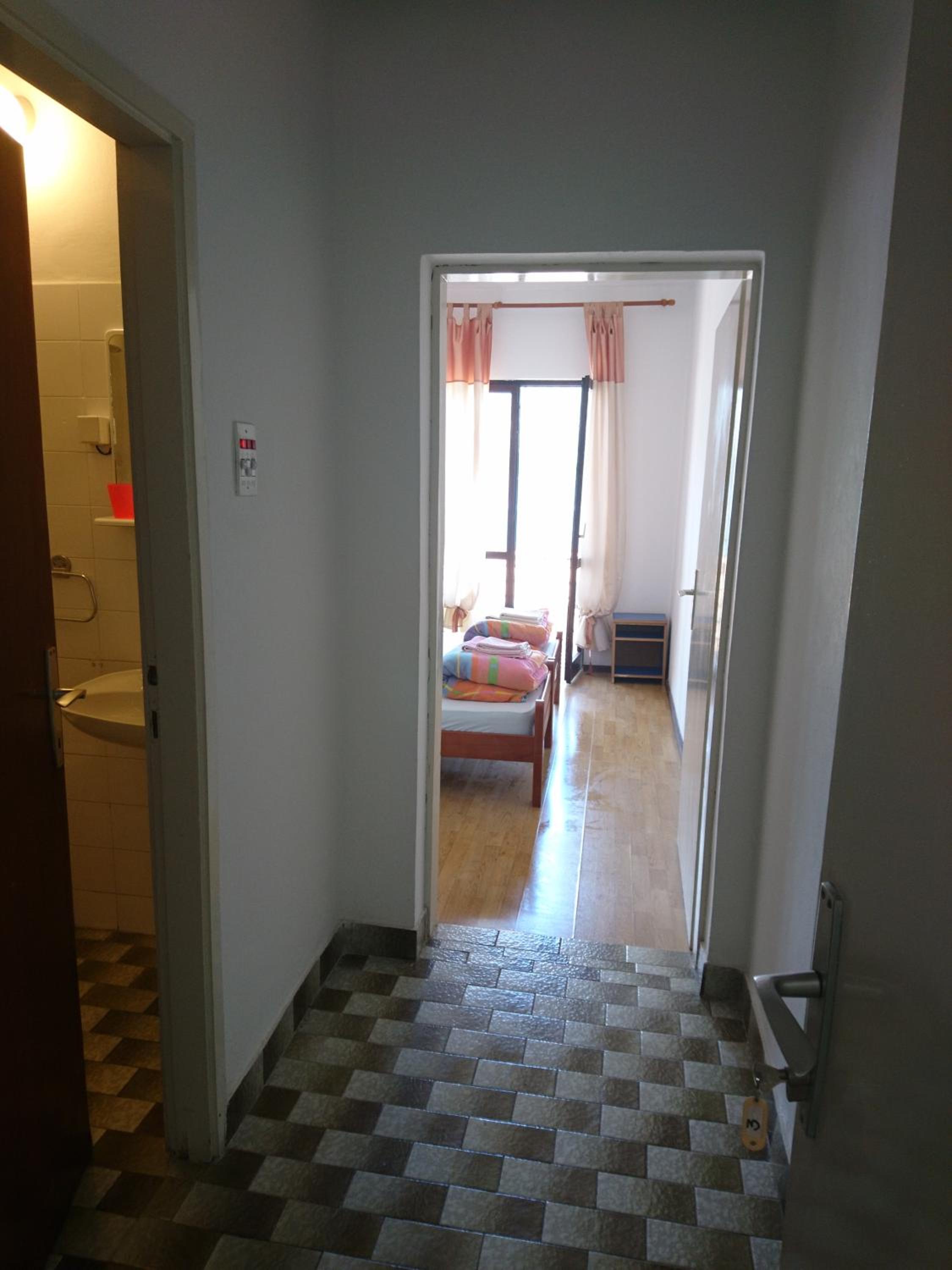Seaside apartments and rooms view 4