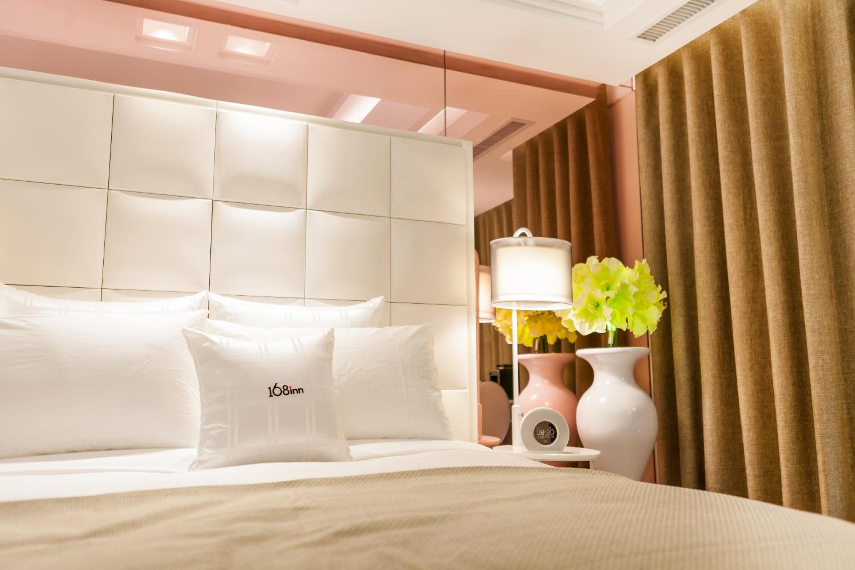 Six Star Motel-Taoyuan