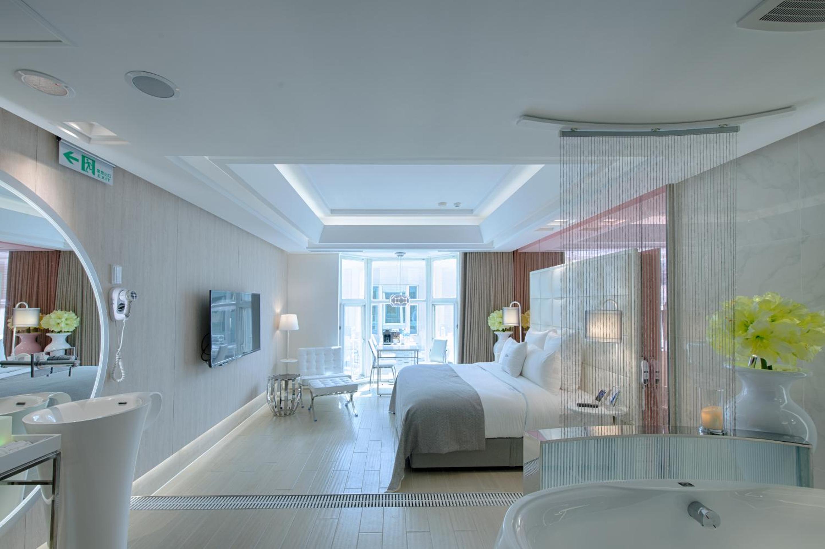Six Star Motel-Taoyuan
