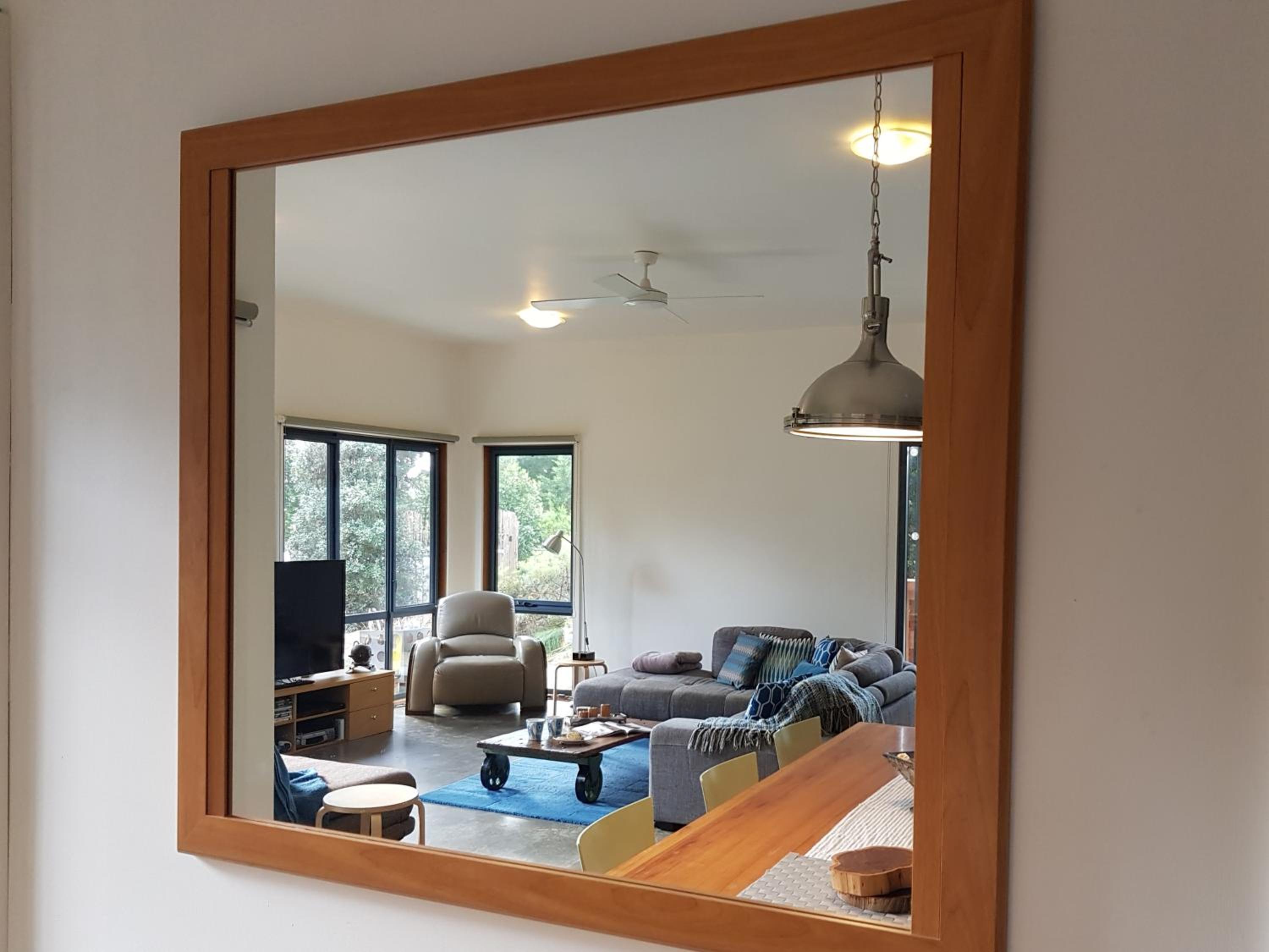 Bay Breeze Beach Holiday Home