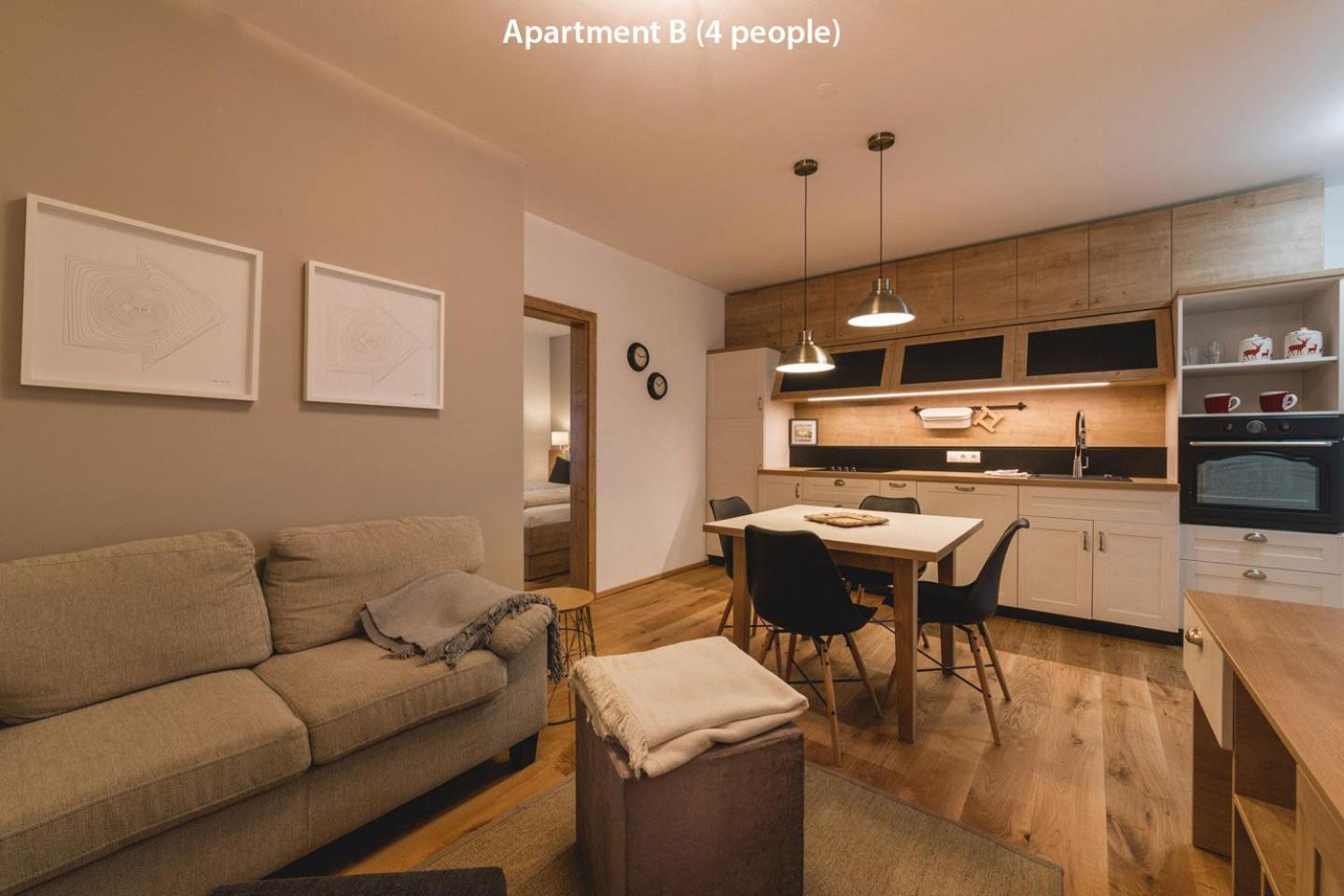 Luxury Chalet Mallnitz en Mallnitz — kitchen